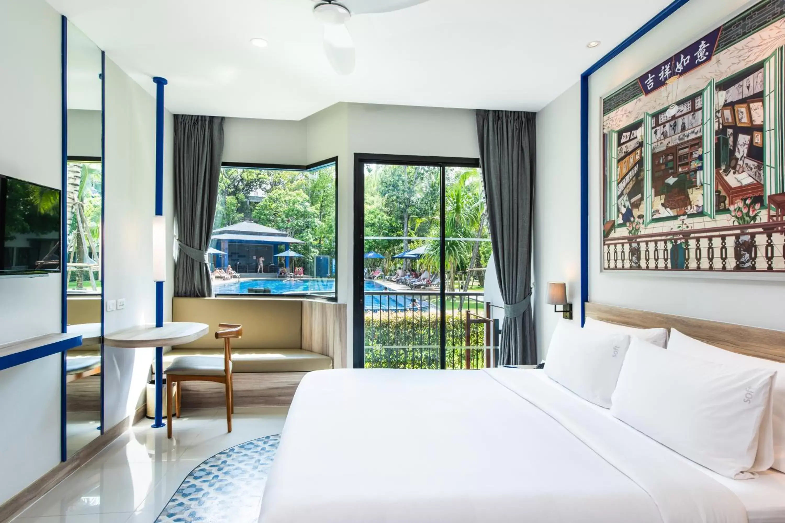 Superior Pool View Room in Holiday Style Ao Nang Beach Resort, Krabi Superior Pool View Room in Holiday Style Ao Nang Beach Resort, Krabi