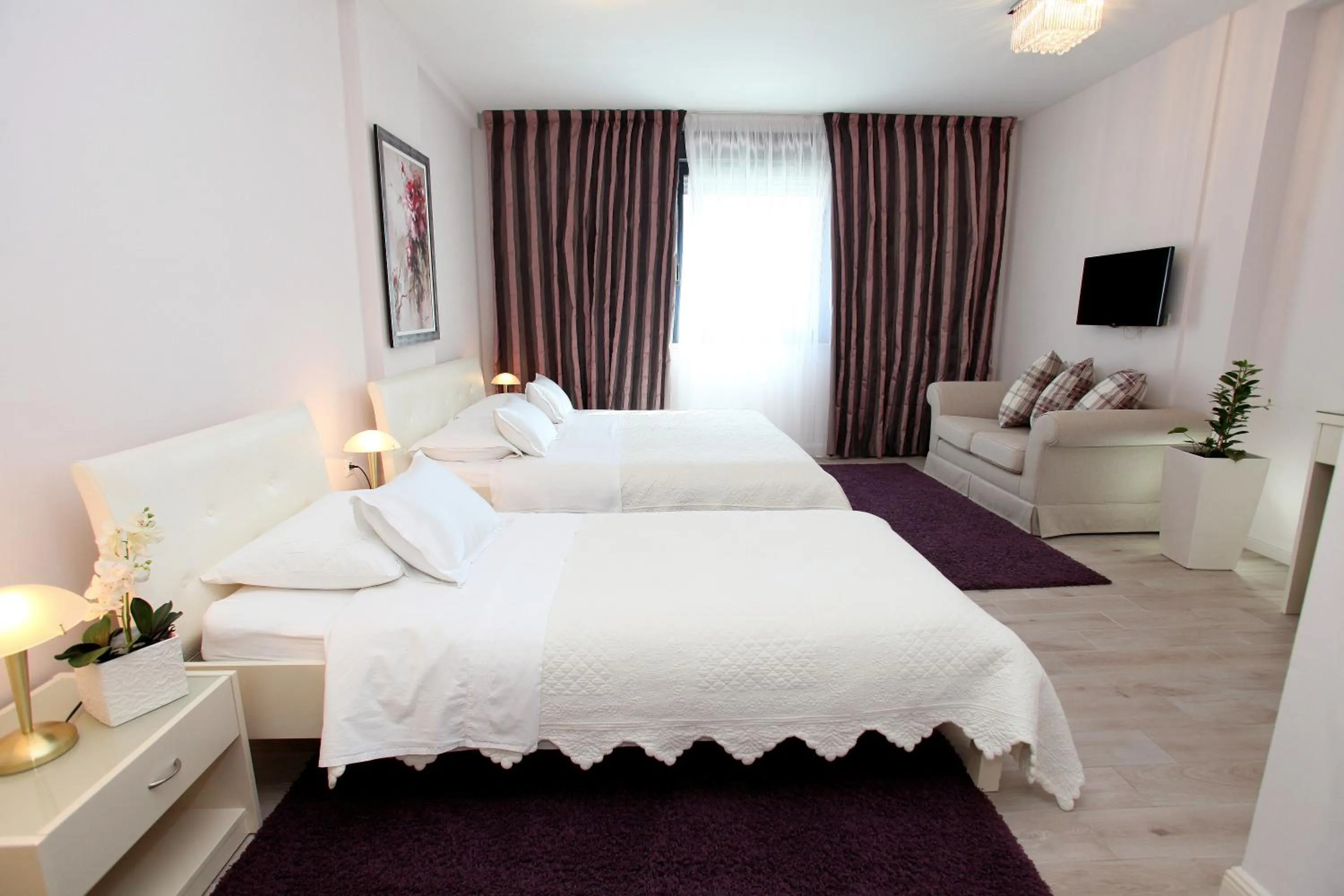 Bed in Hotel Bellevue Trogir