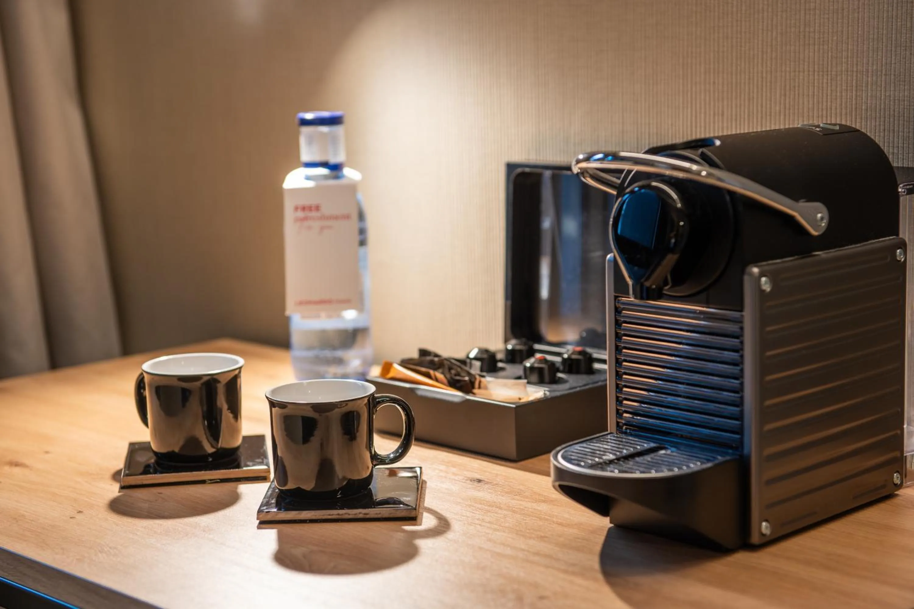 Coffee/tea facilities in Hotel Bed4U Zurriola San Sebastian