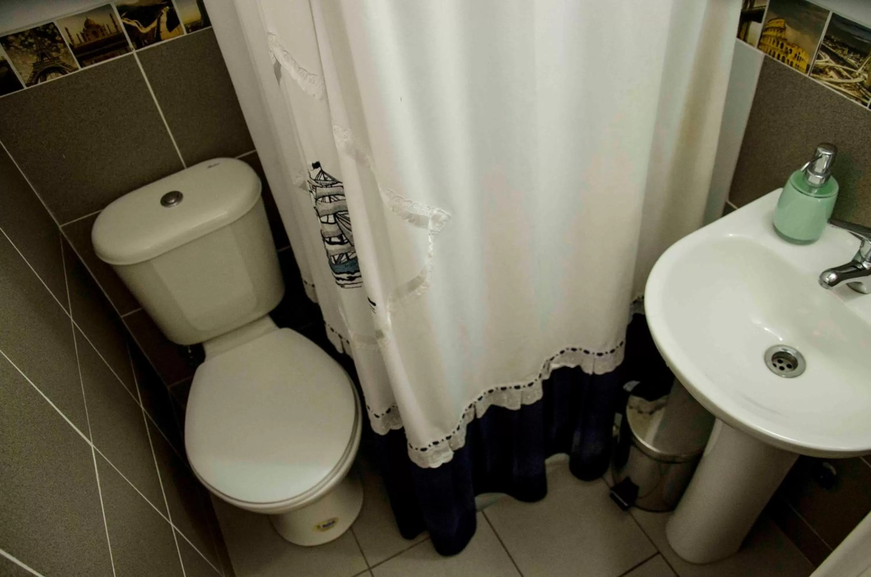 Bathroom in Bed and Breakfast Manque