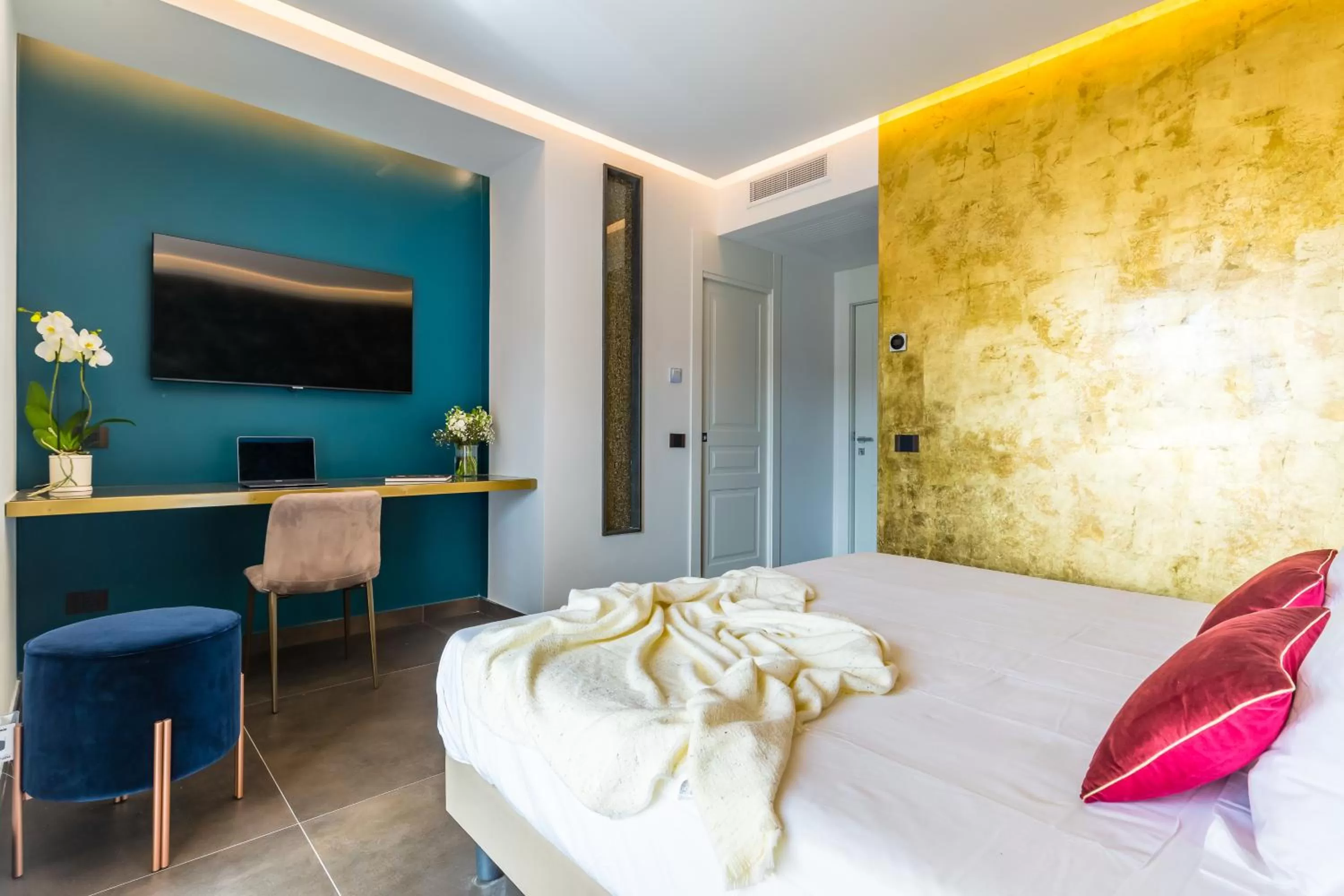 Bed in Dei Martiri Suite