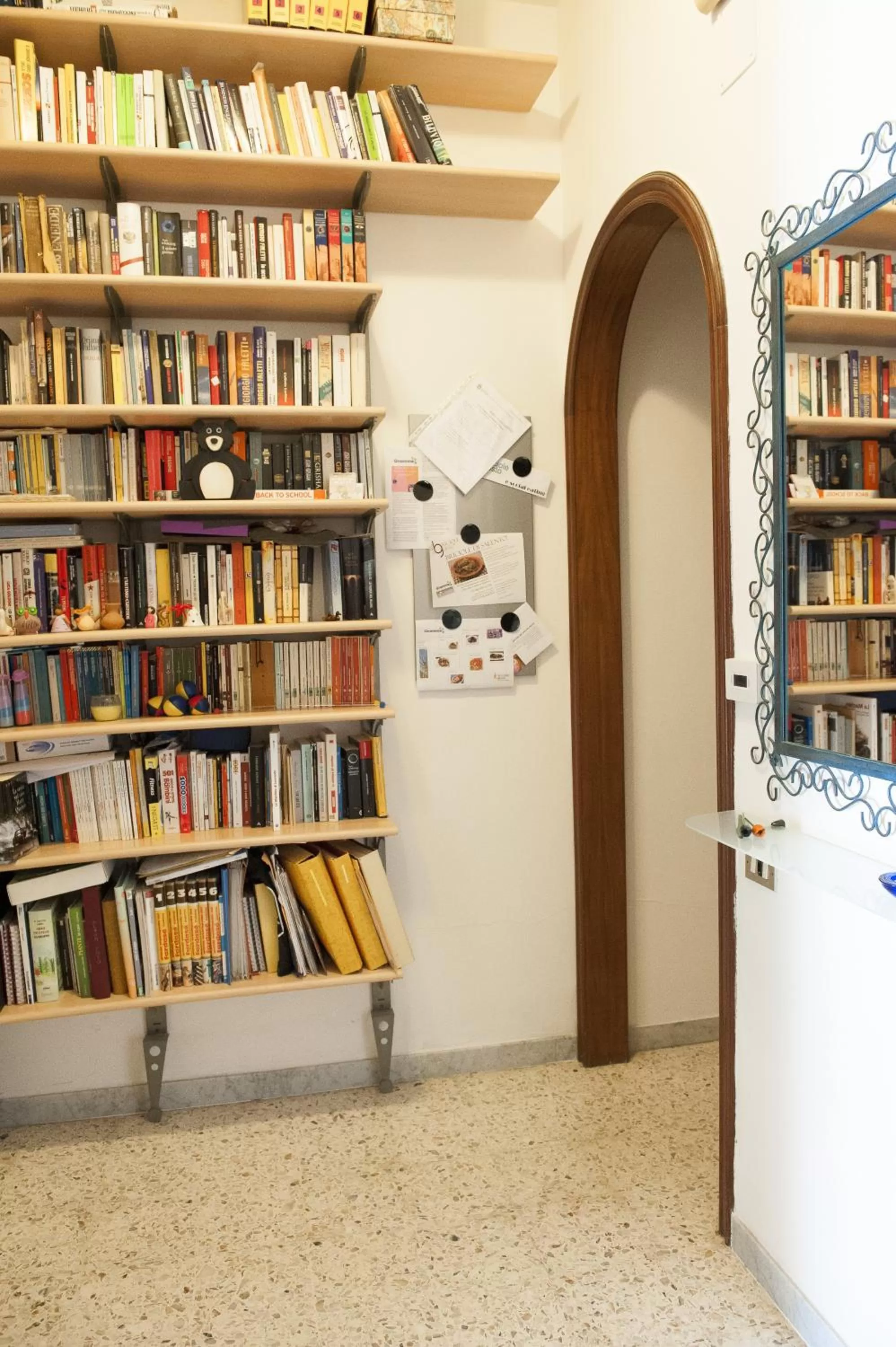 Library in Briciole di Gusto