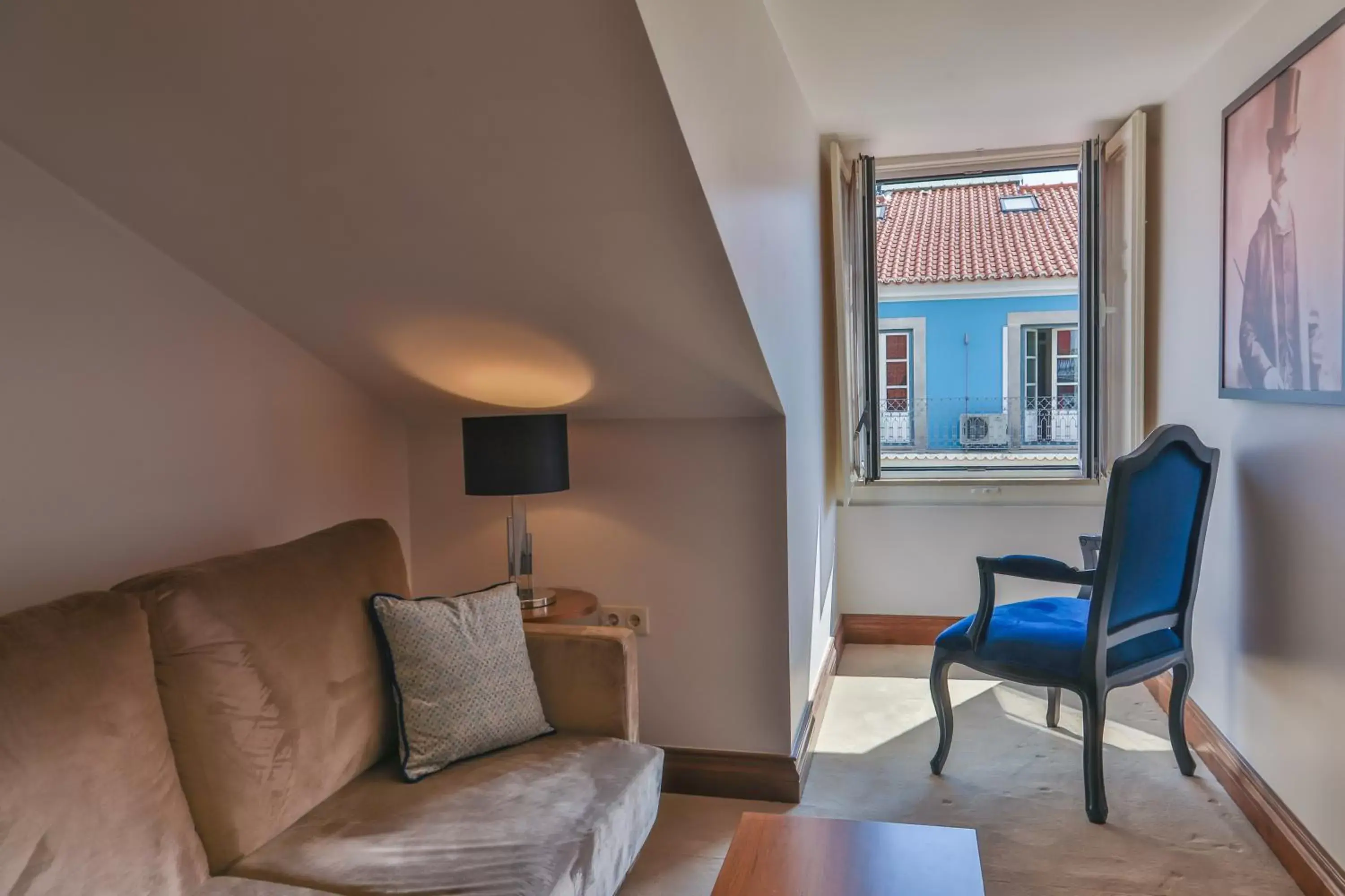 Deluxe King Room - single occupancy in Casual Belle Epoque Lisboa Deluxe King Room - single occupancy in Casual Belle Epoque Lisboa