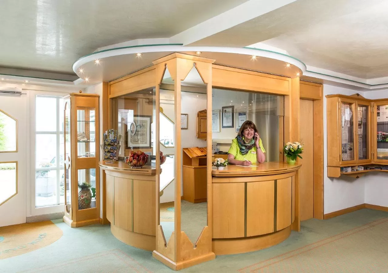 Lobby or reception, Lobby/Reception in Portens Hotel Fernblick