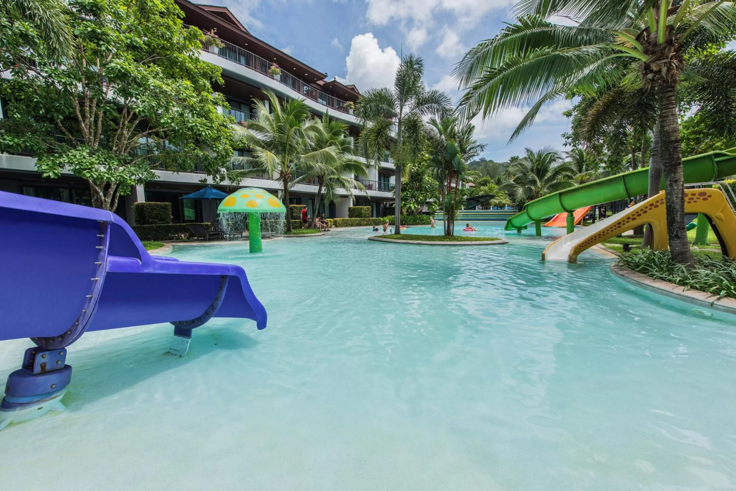 Swimming pool in Holiday Ao Nang Beach Resort, Krabi