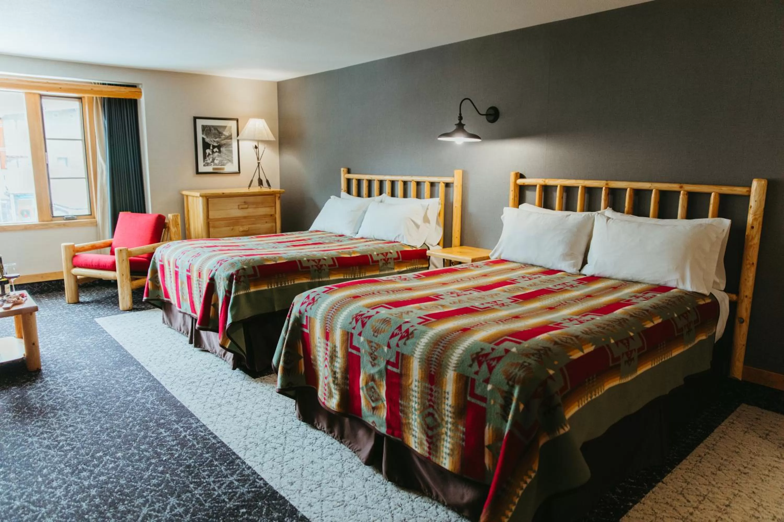 Bedroom, Bed in Brewster Mountain Lodge