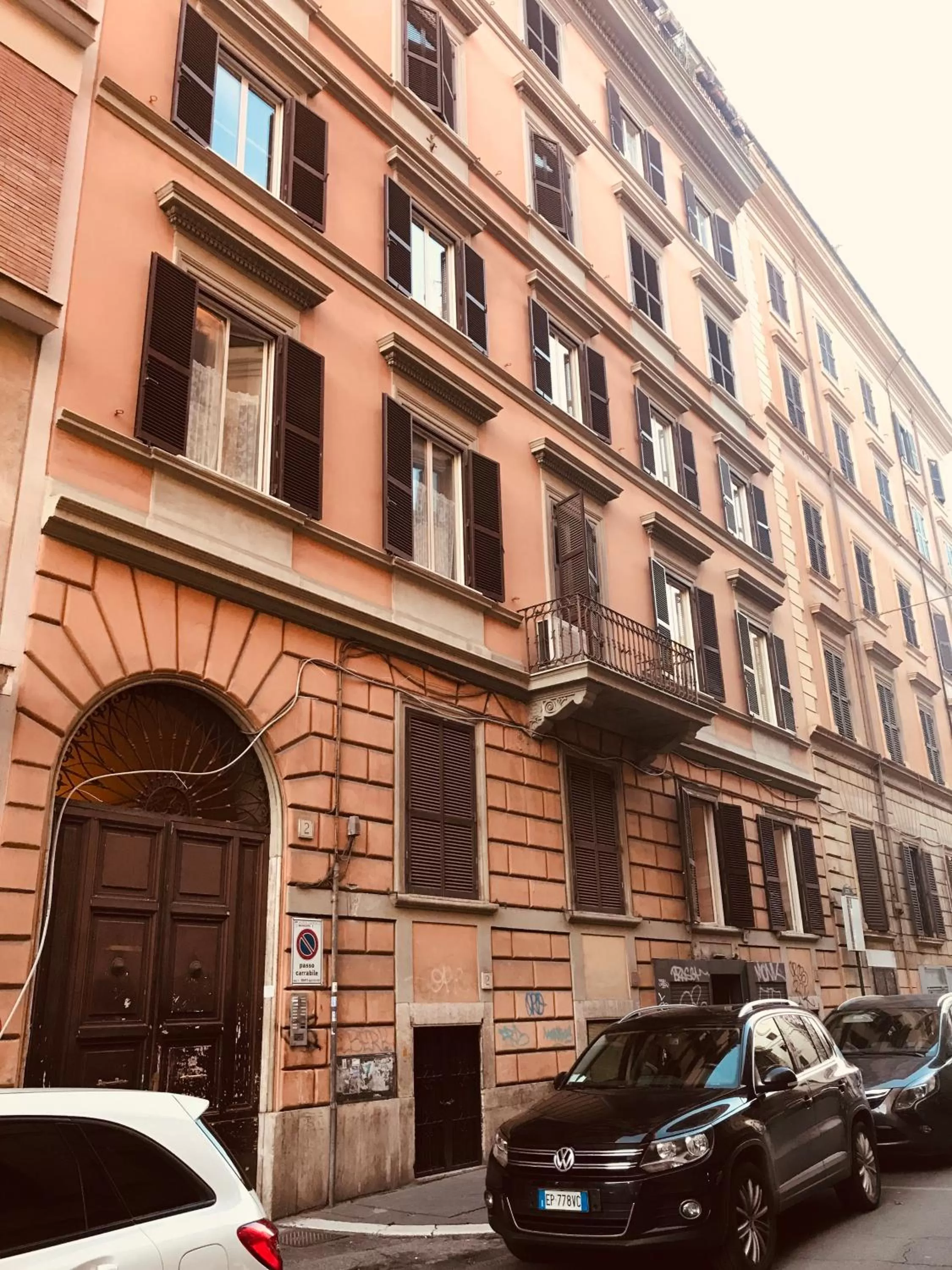 Property building in Suncity Rome