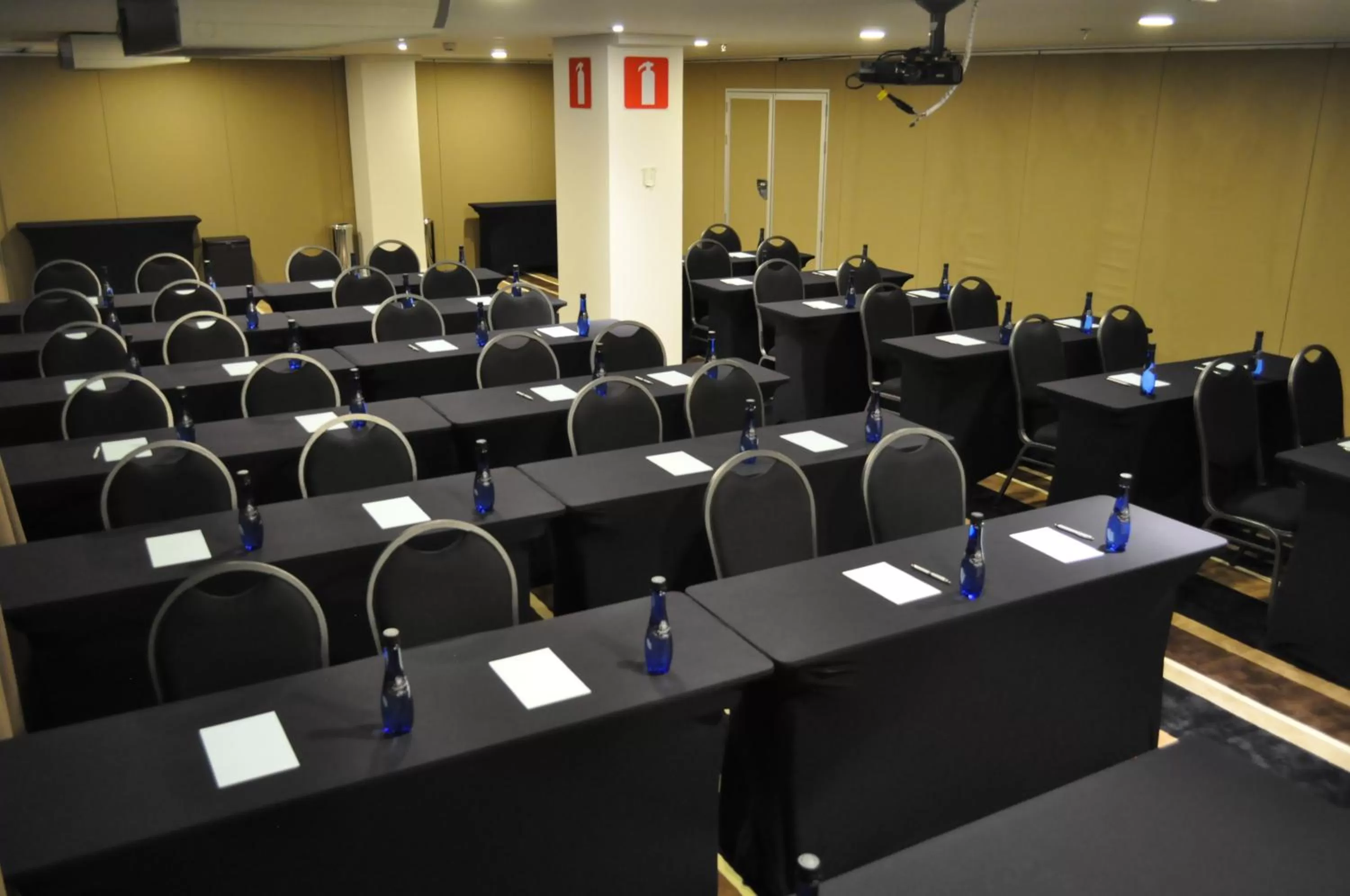 Business facilities in Hotel Gran Vivenzo Belo Horizonte