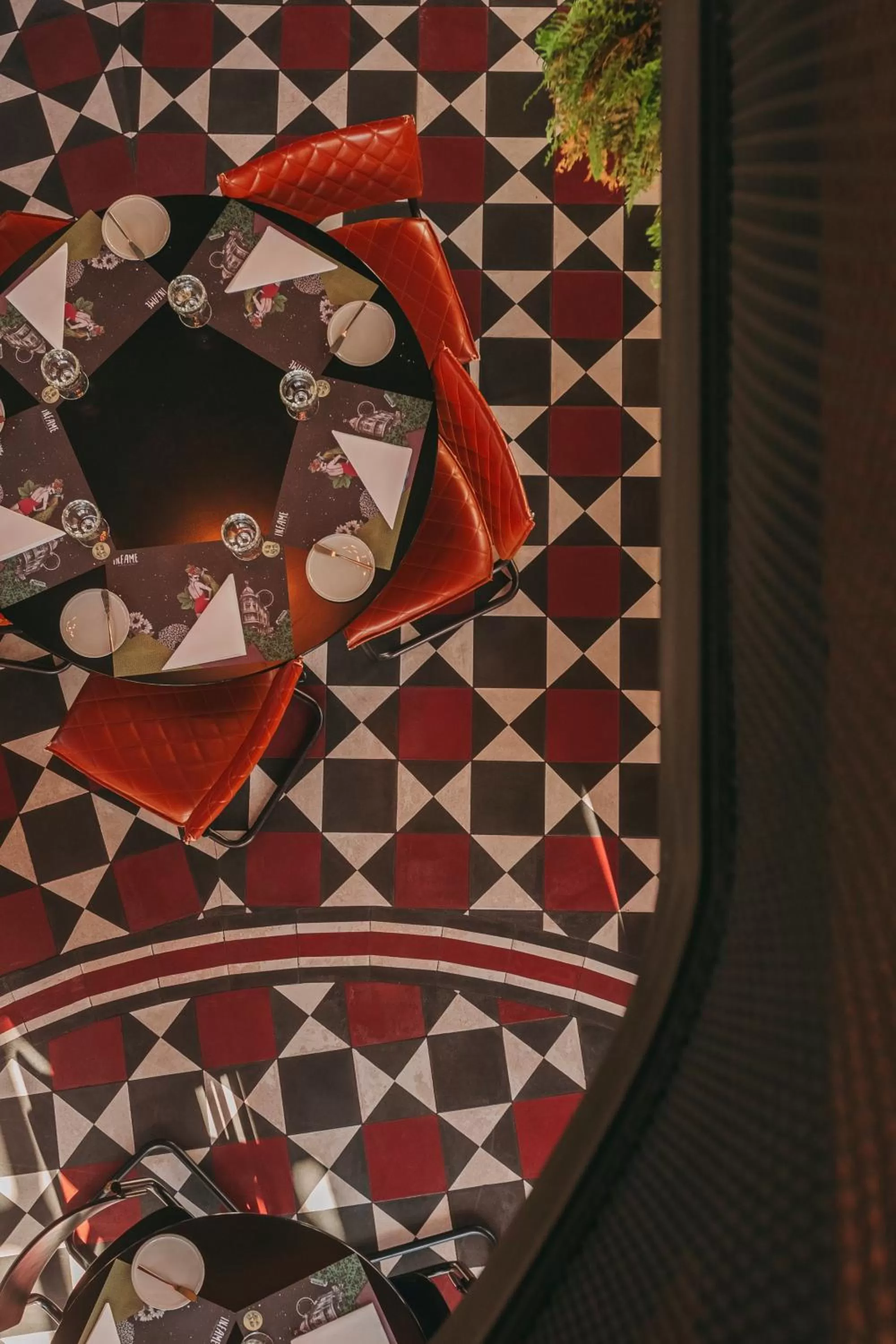 Restaurant/places to eat in 1908 Lisboa Hotel