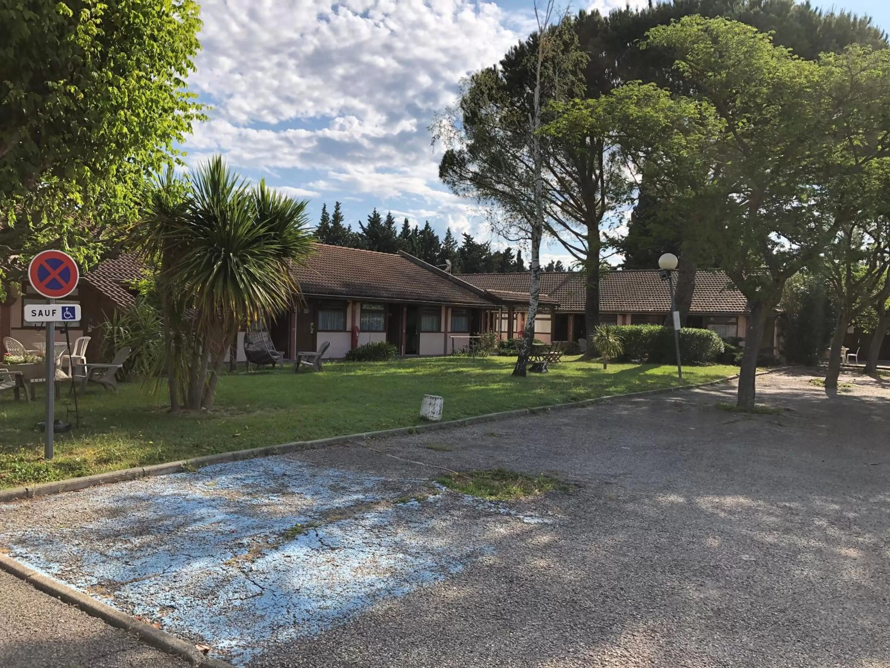 Parking in Hotel Cristol