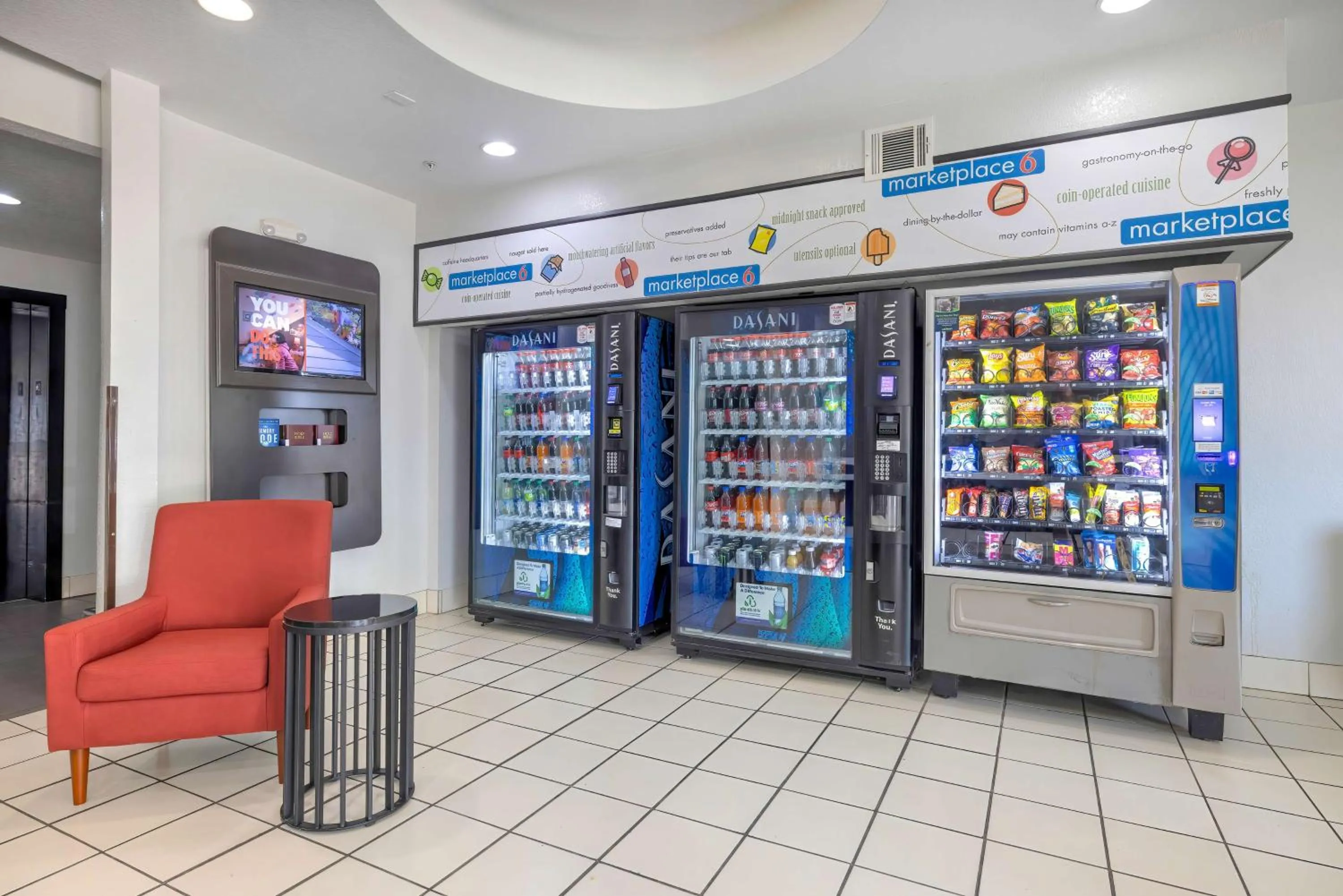 Property building in Motel 6-Cedar Park, TX