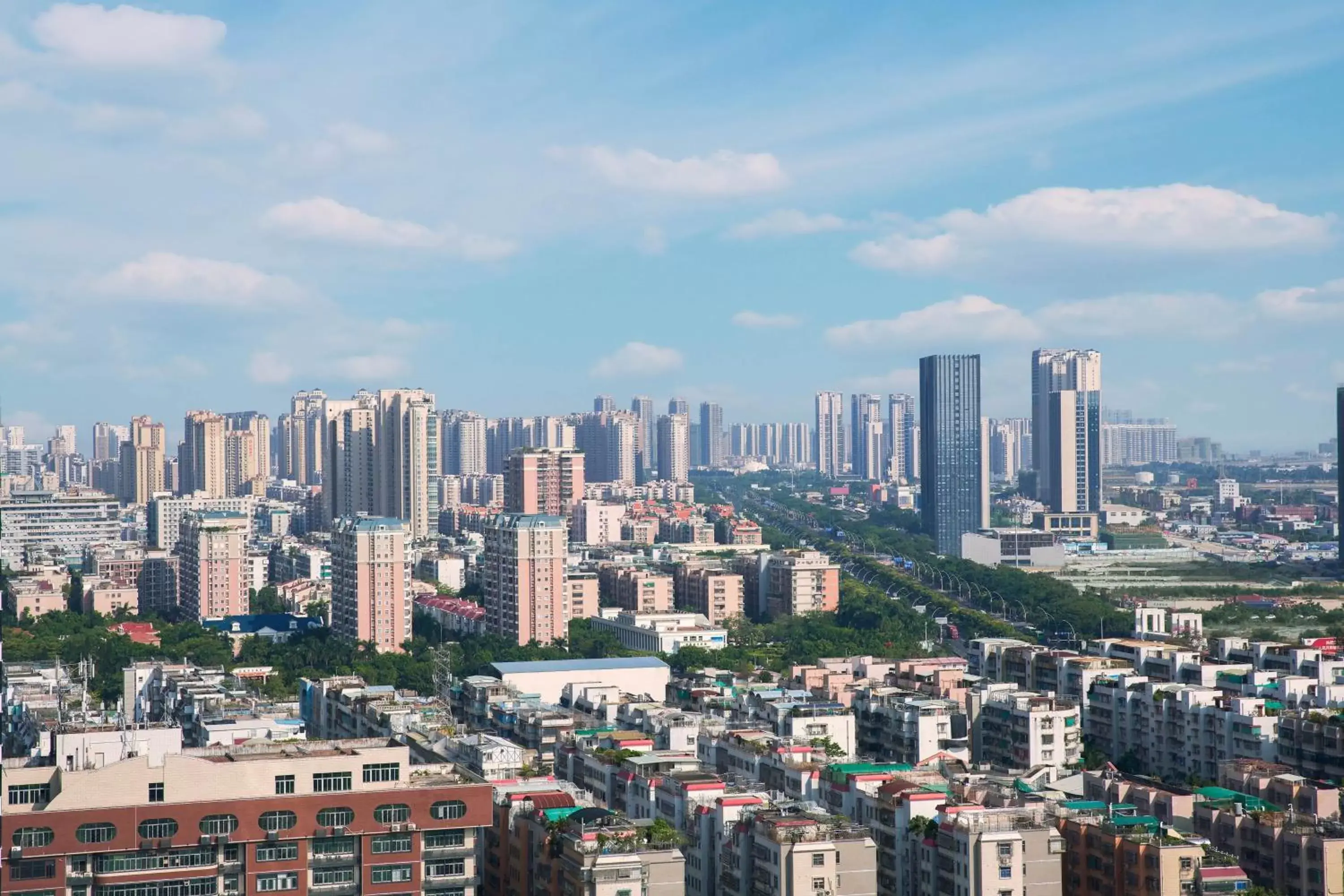 Deluxe City View King Room in Sheraton Shantou Hotel Deluxe City View King Room in Sheraton Shantou Hotel