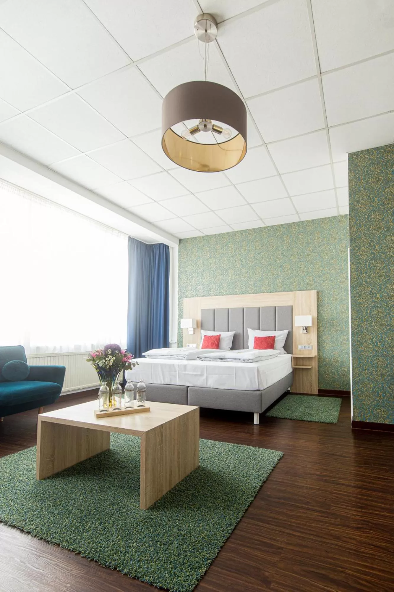 Photo of the whole room in Pallas Hotel