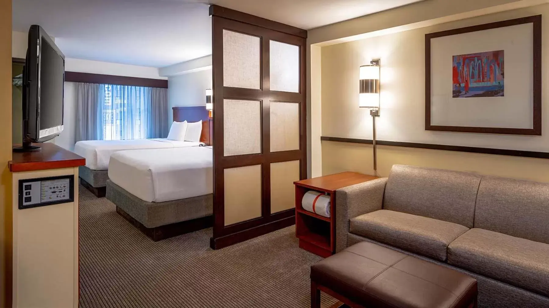 Queen Room with Two Queen Beds, Sofa Bed and Accessible Tub in Hyatt Place Seattle Downtown Queen Room with Two Queen Beds, Sofa Bed and Accessible Tub in Hyatt Place Seattle Downtown