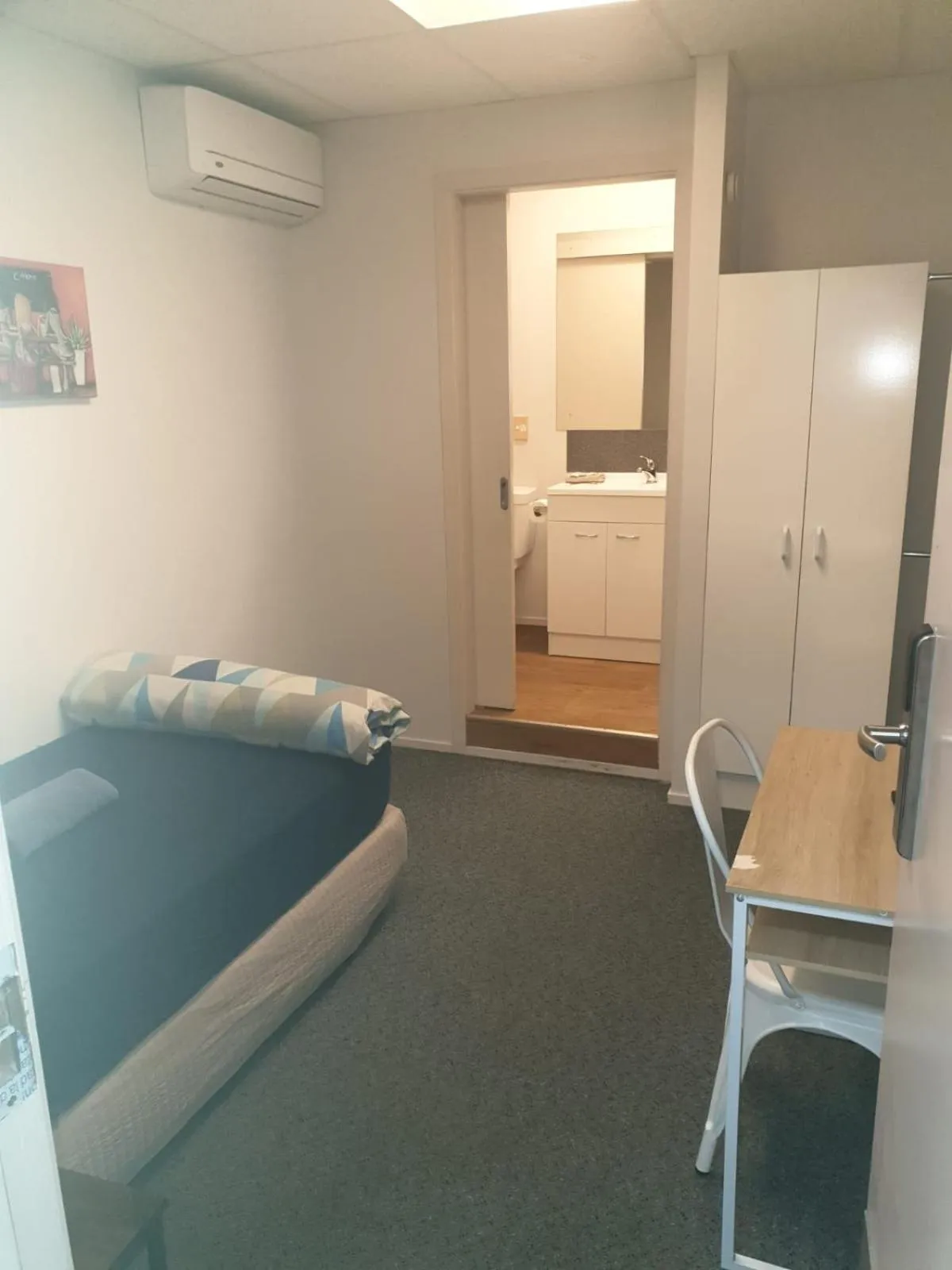 Bathroom in Backpackers Central Hamilton