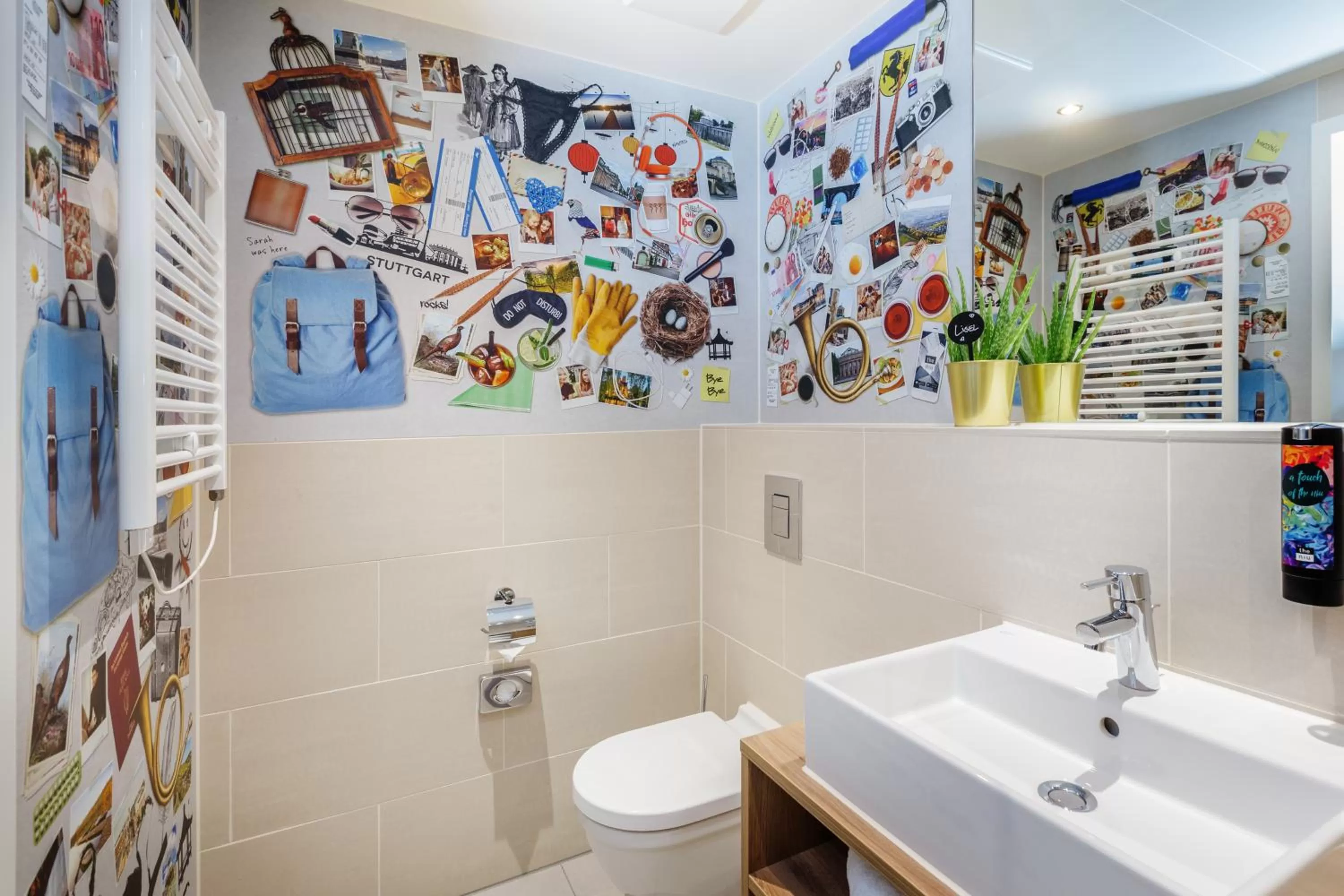 Toilet in Holiday Inn - the niu, Keg Hamburg Ost by IHG