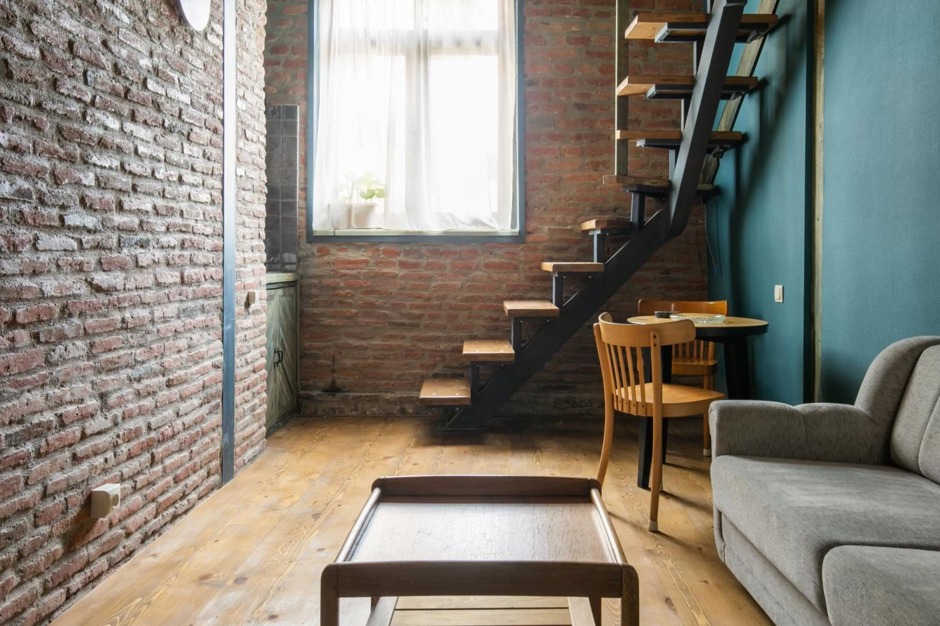 Photo of the whole room, Seating Area in 3 Heritage Rooms