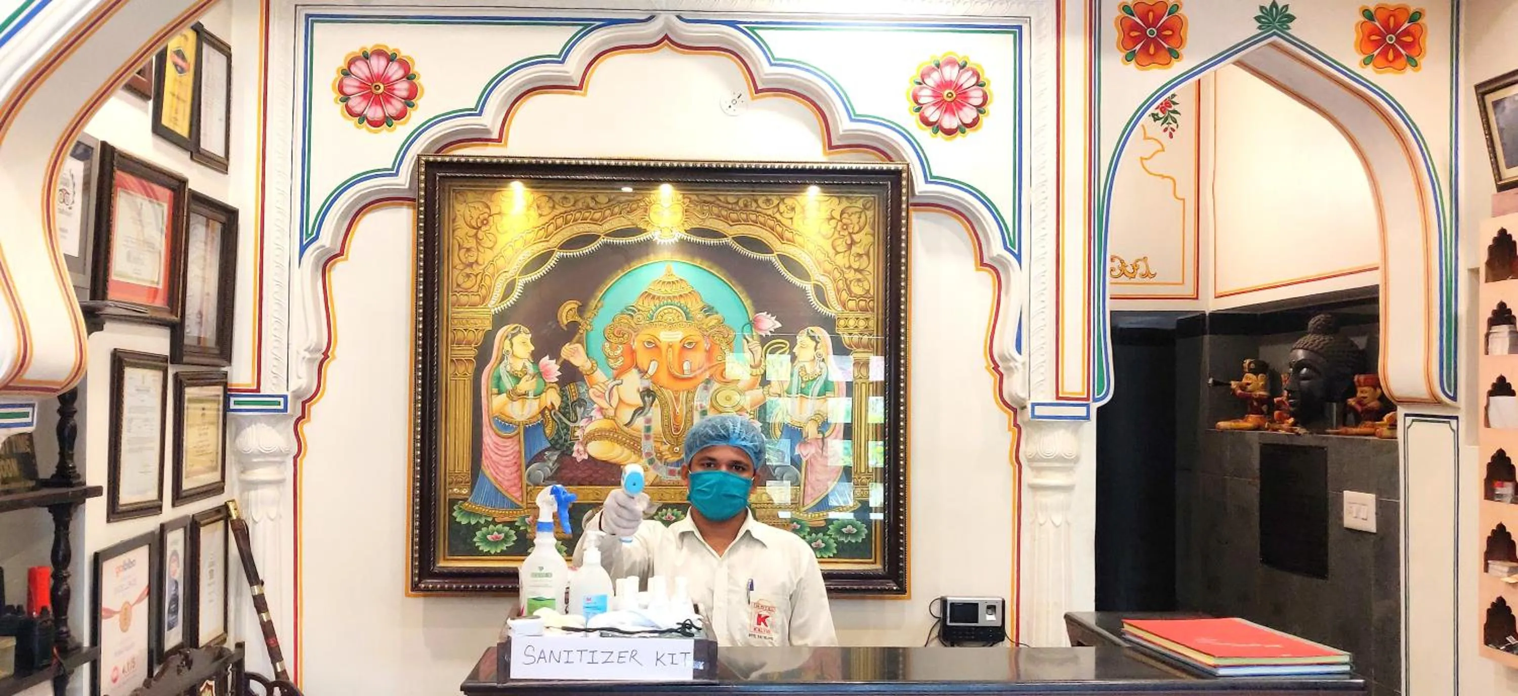 Lobby or reception in Hotel Kalyan