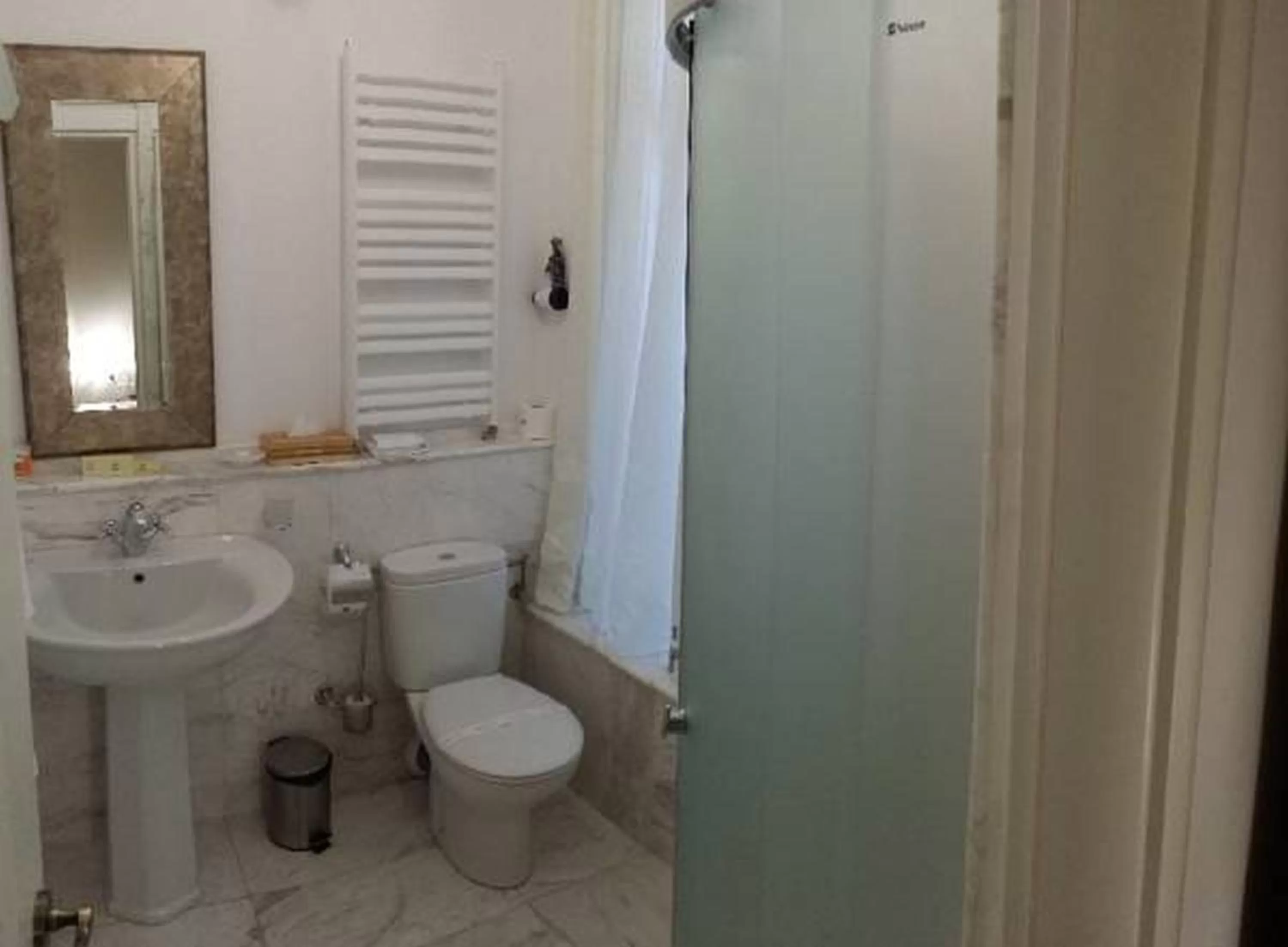 Grand Boutique Hotel