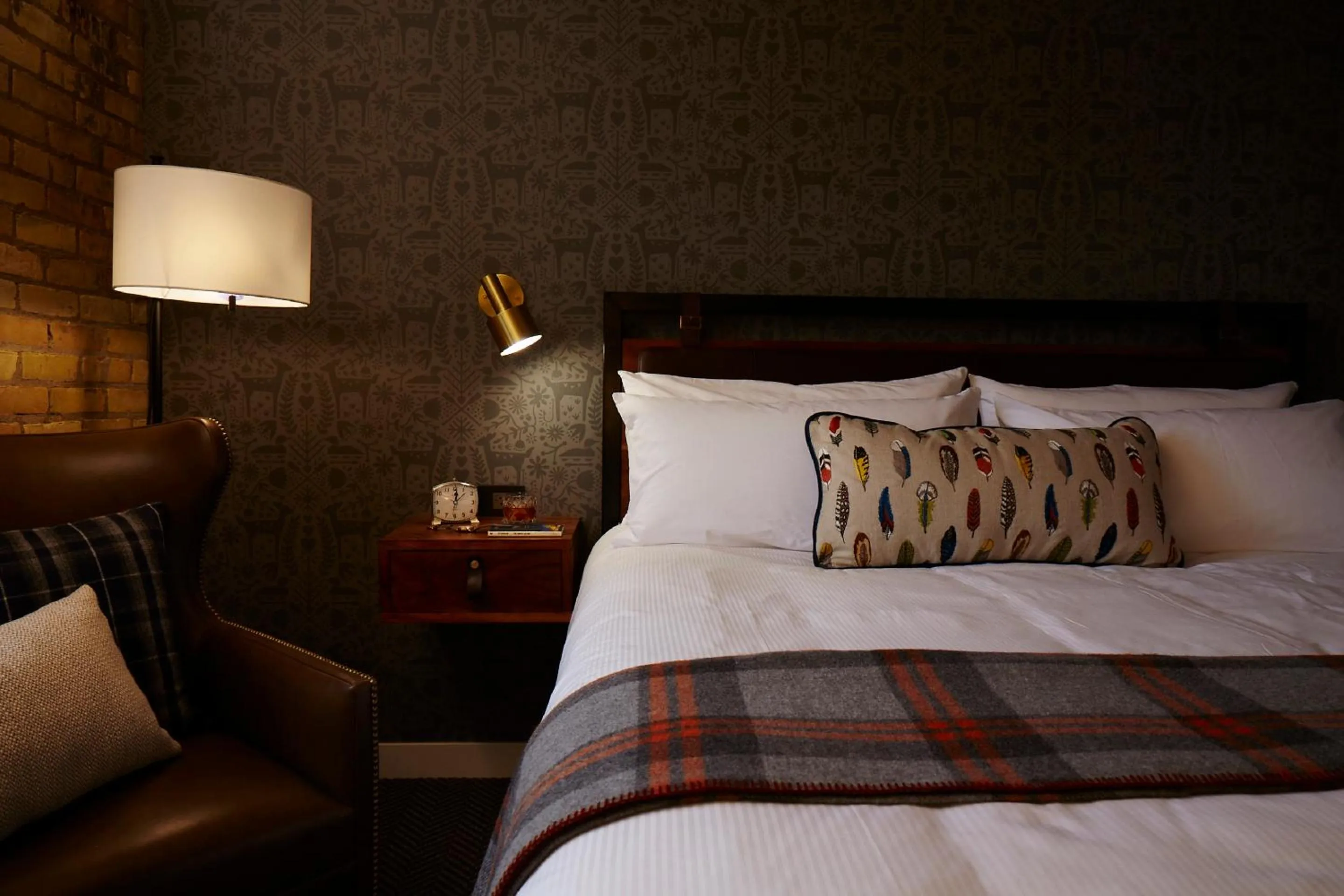 Bedroom, Bed in Hewing Hotel