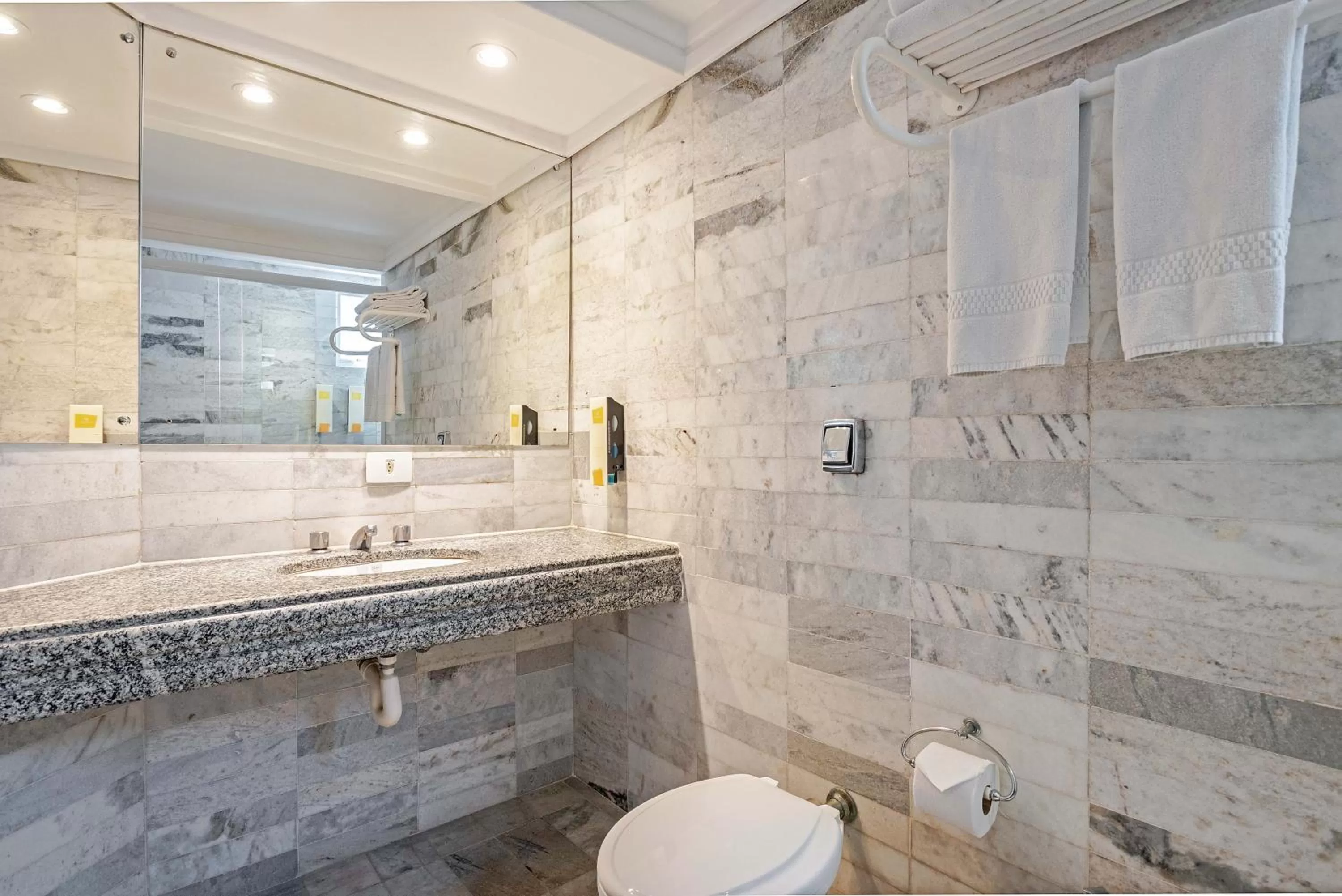 Bathroom in Rede Andrade Braz