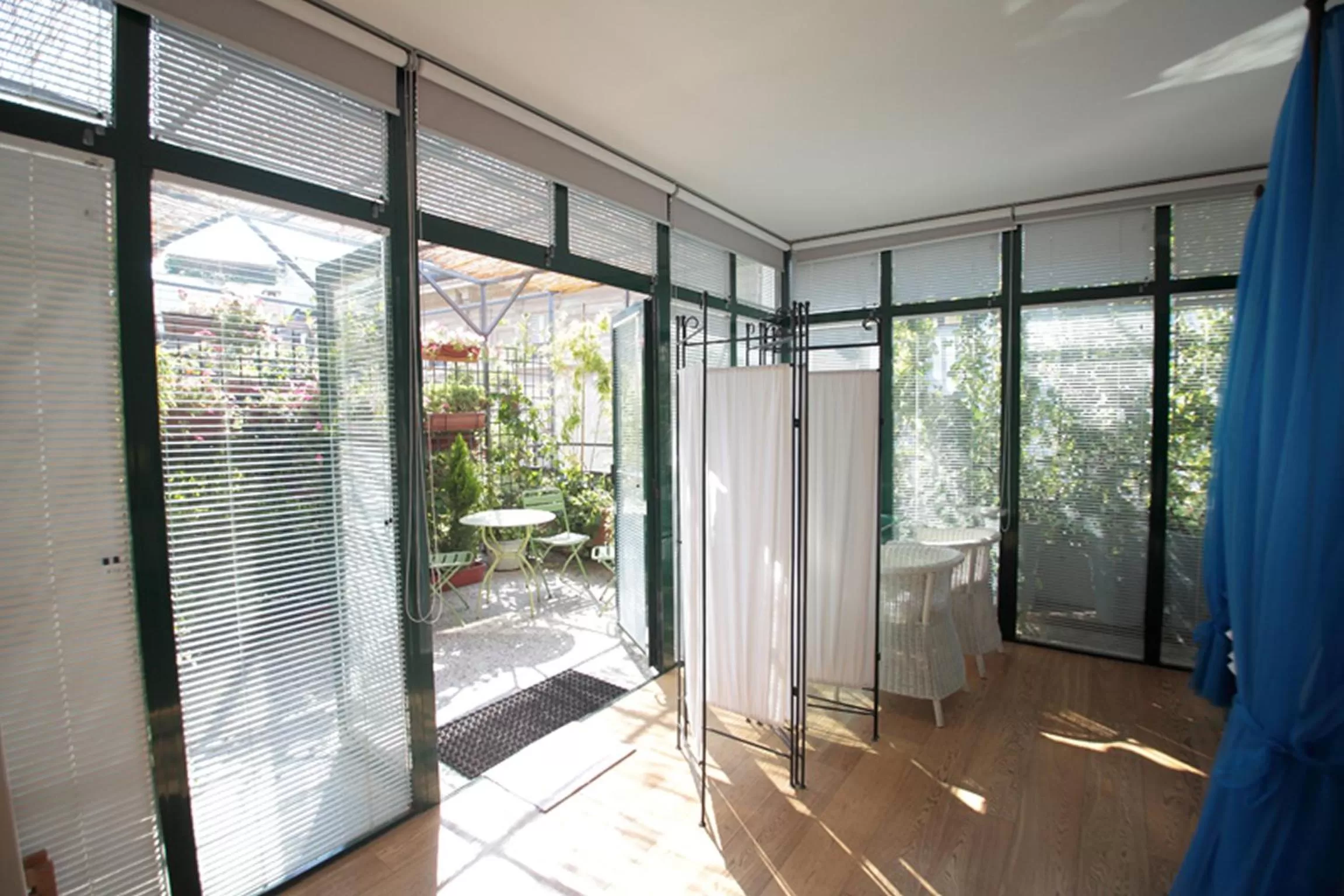 Patio in Antica Locanda Dei Mercanti