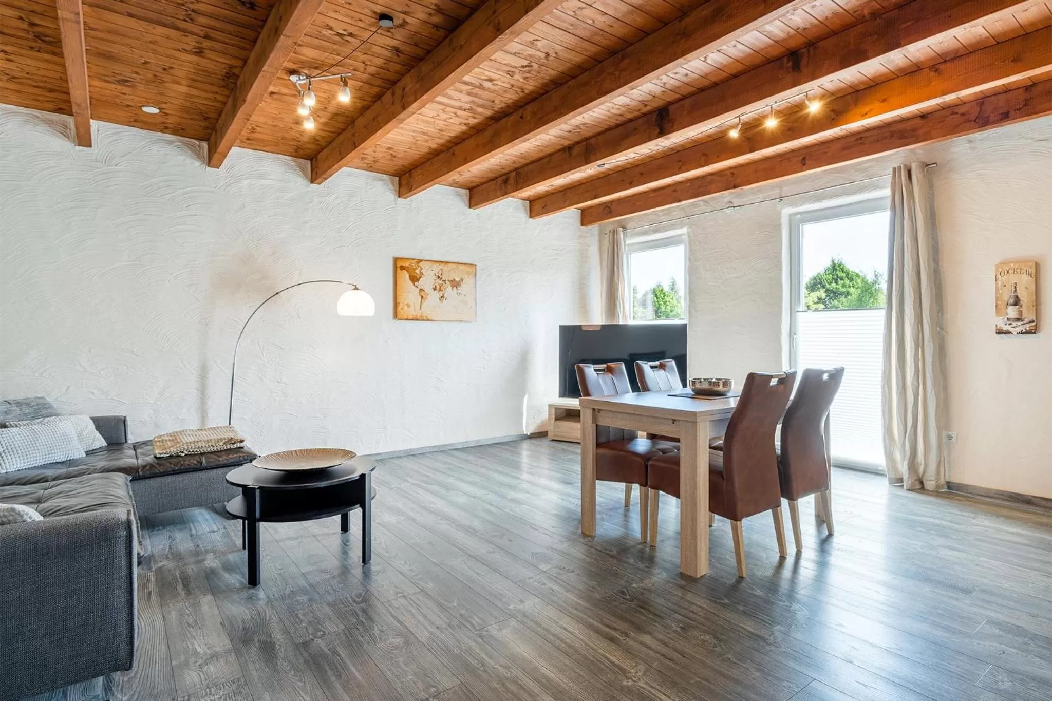 TV and multimedia, Dining Area in Villa Moorstern