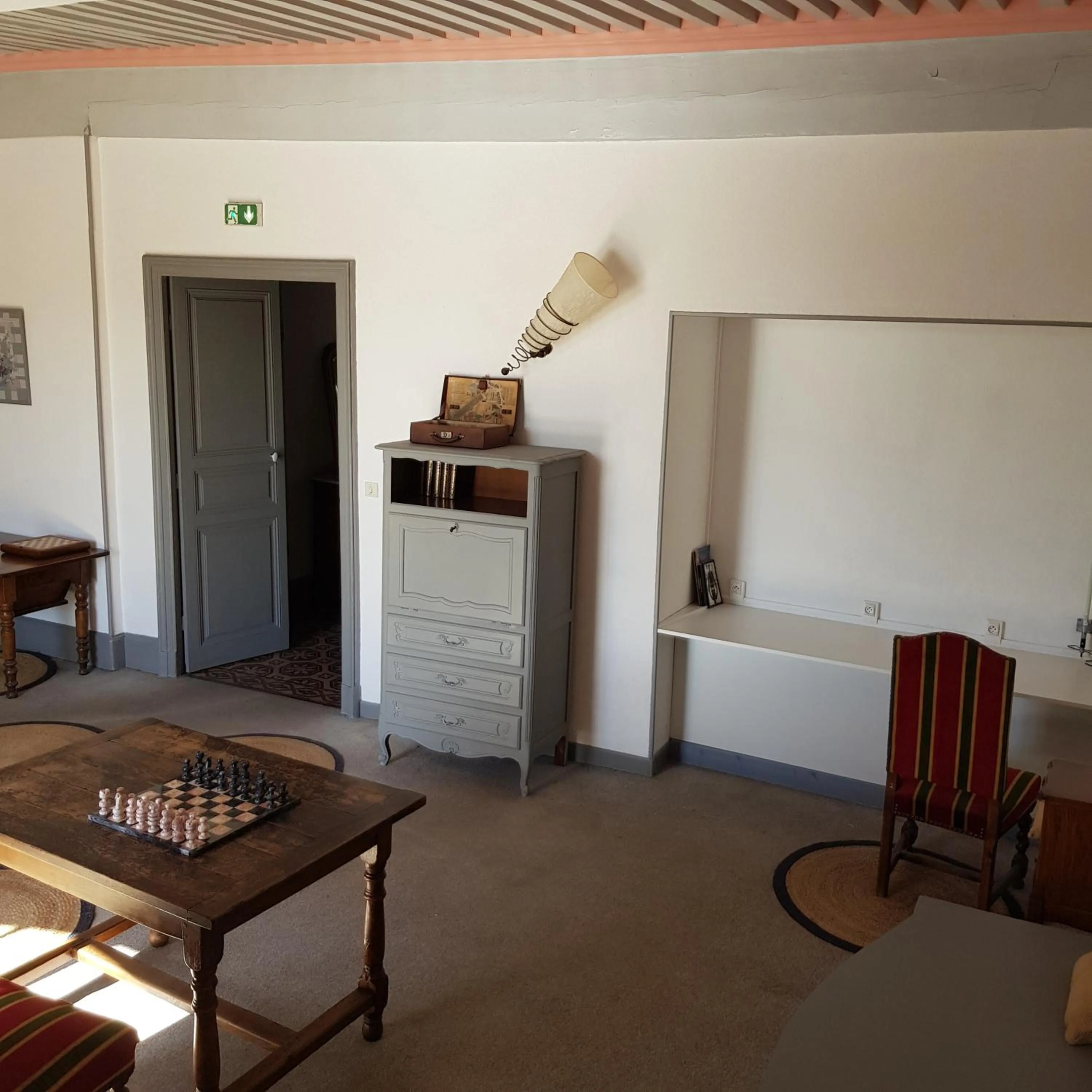 Kitchen/Kitchenette in Logis Hotel le Prieuré