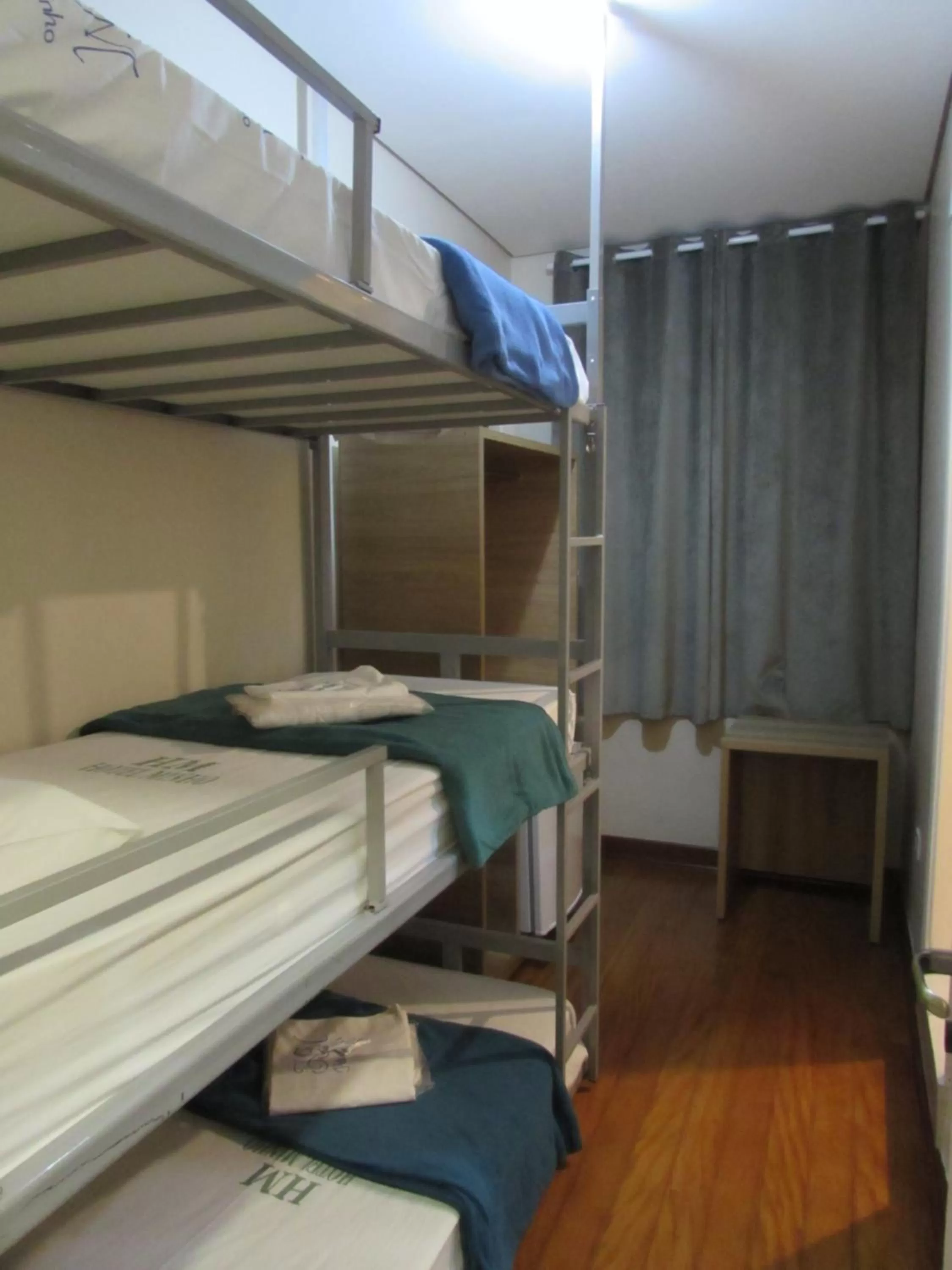 Bunk Bed in Hotel Minho -Próximo 25 Março , Brás e Bom Retiro