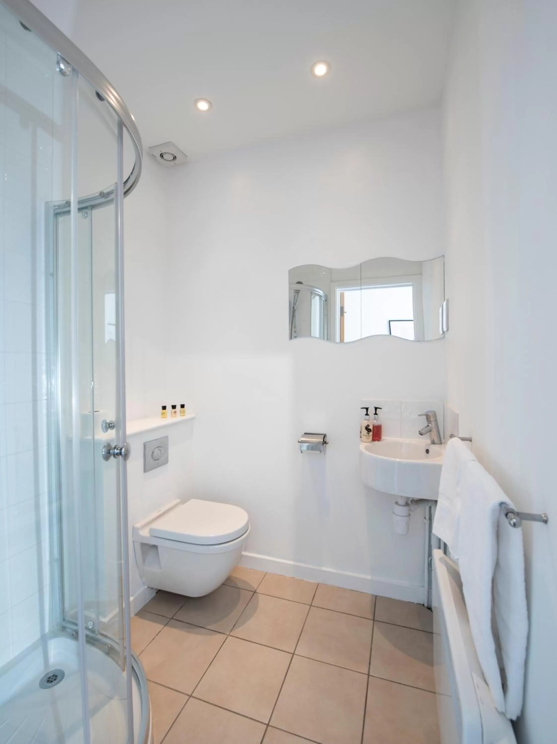 Bathroom in The Royal Burnham Yacht Club