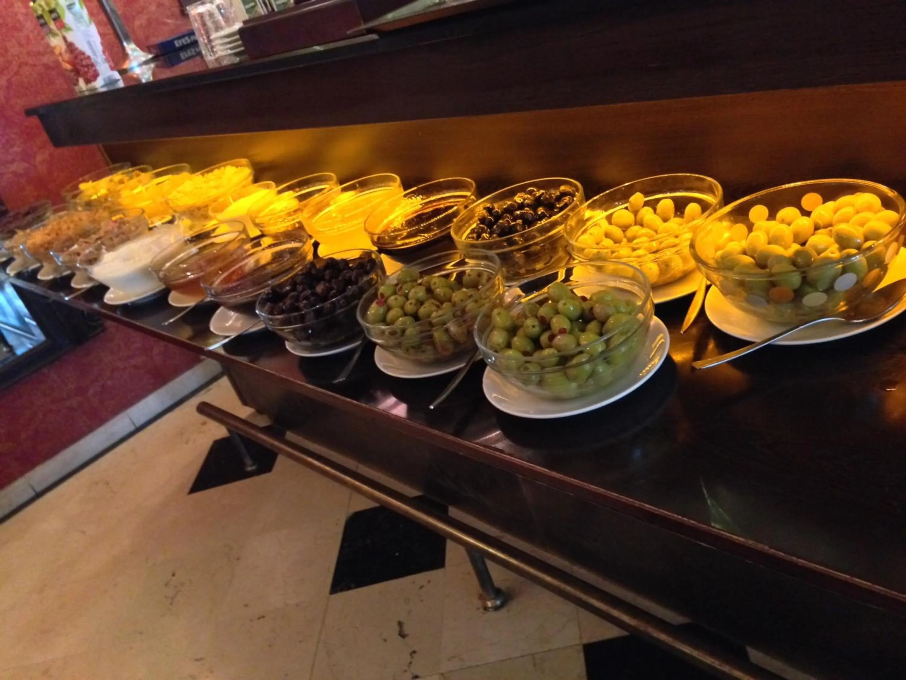 Restaurant/places to eat in Kybele Hotel