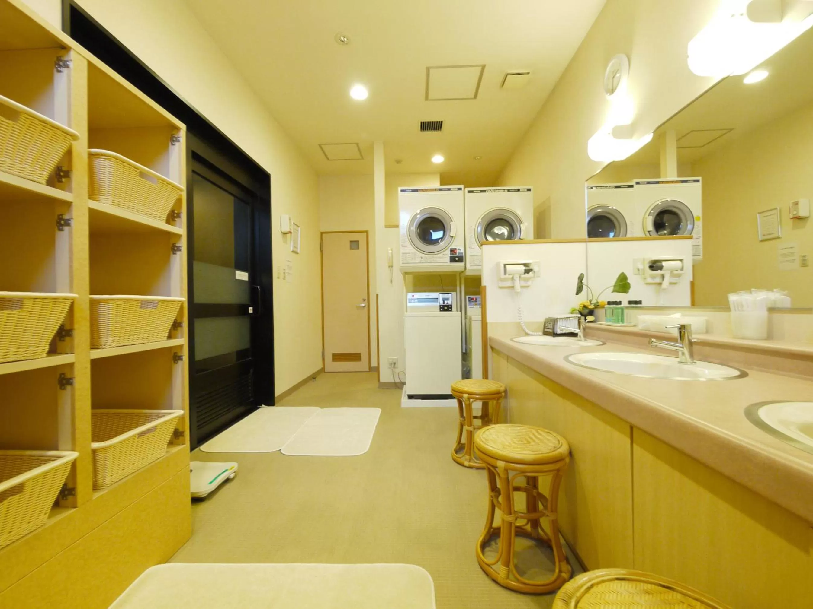 Other in Hotel Route-Inn Tsubamesanjo Ekimae