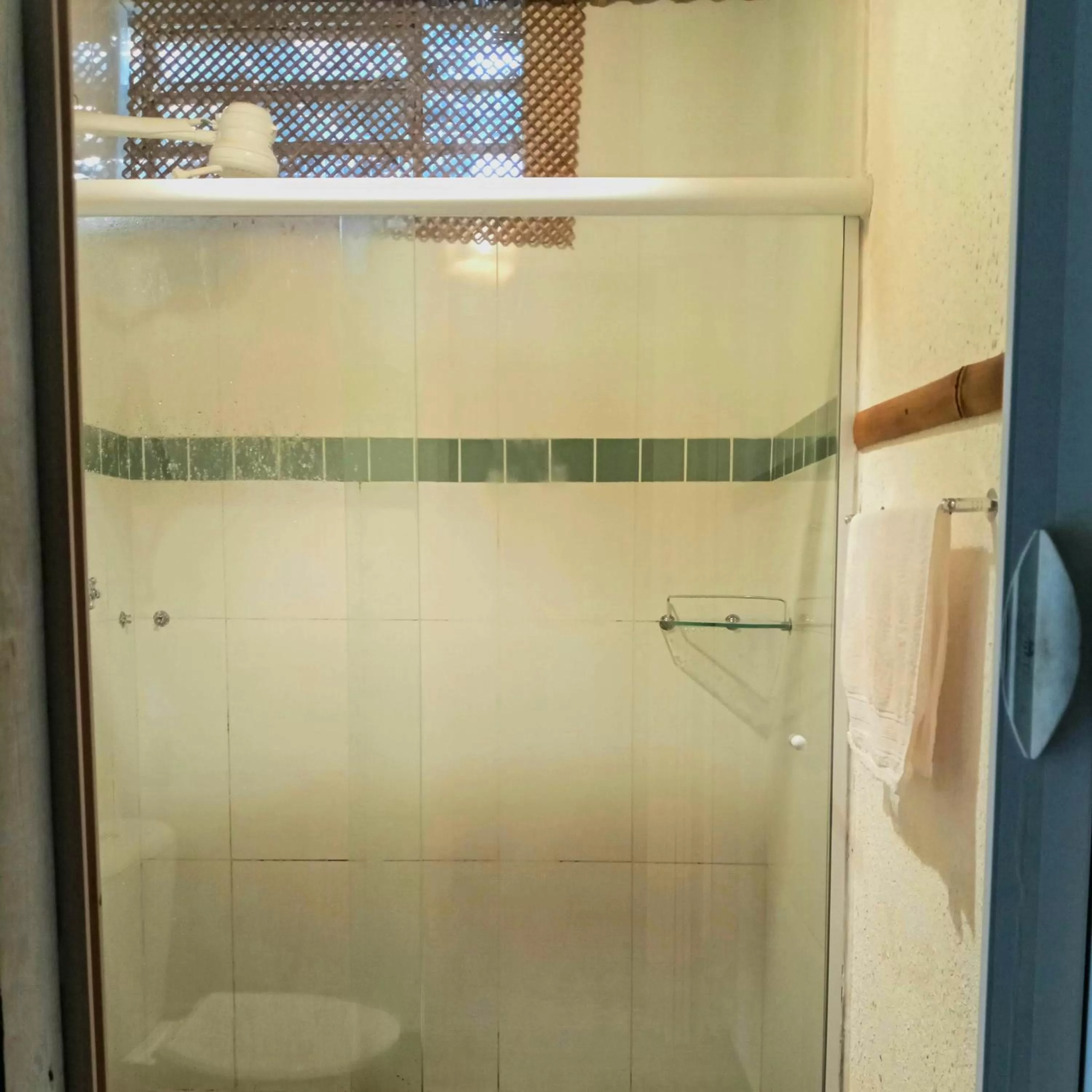 Bathroom in Pousada e Hostel Marthi