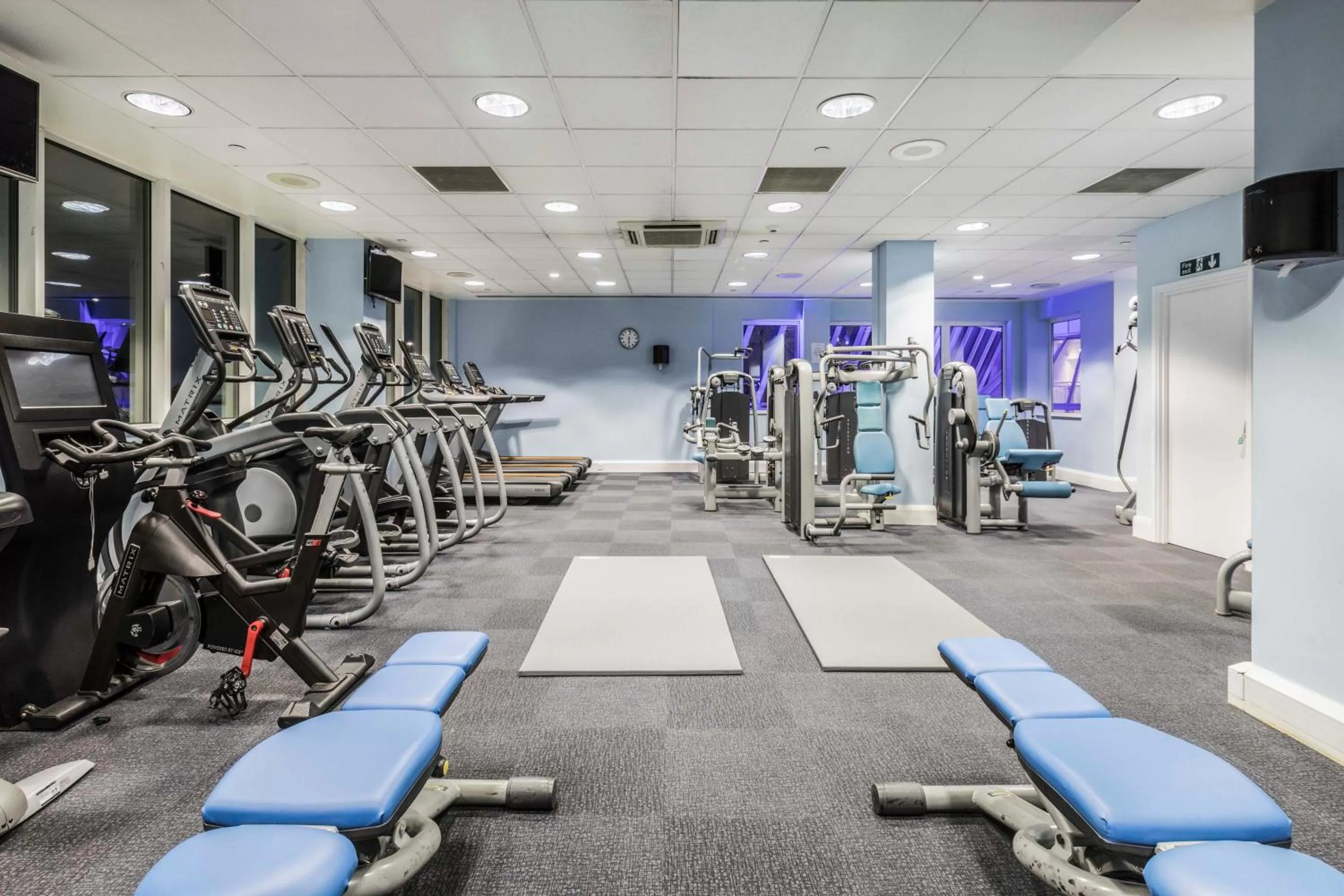 Fitness centre/facilities in Leonardo Royal Southampton Grand Harbour