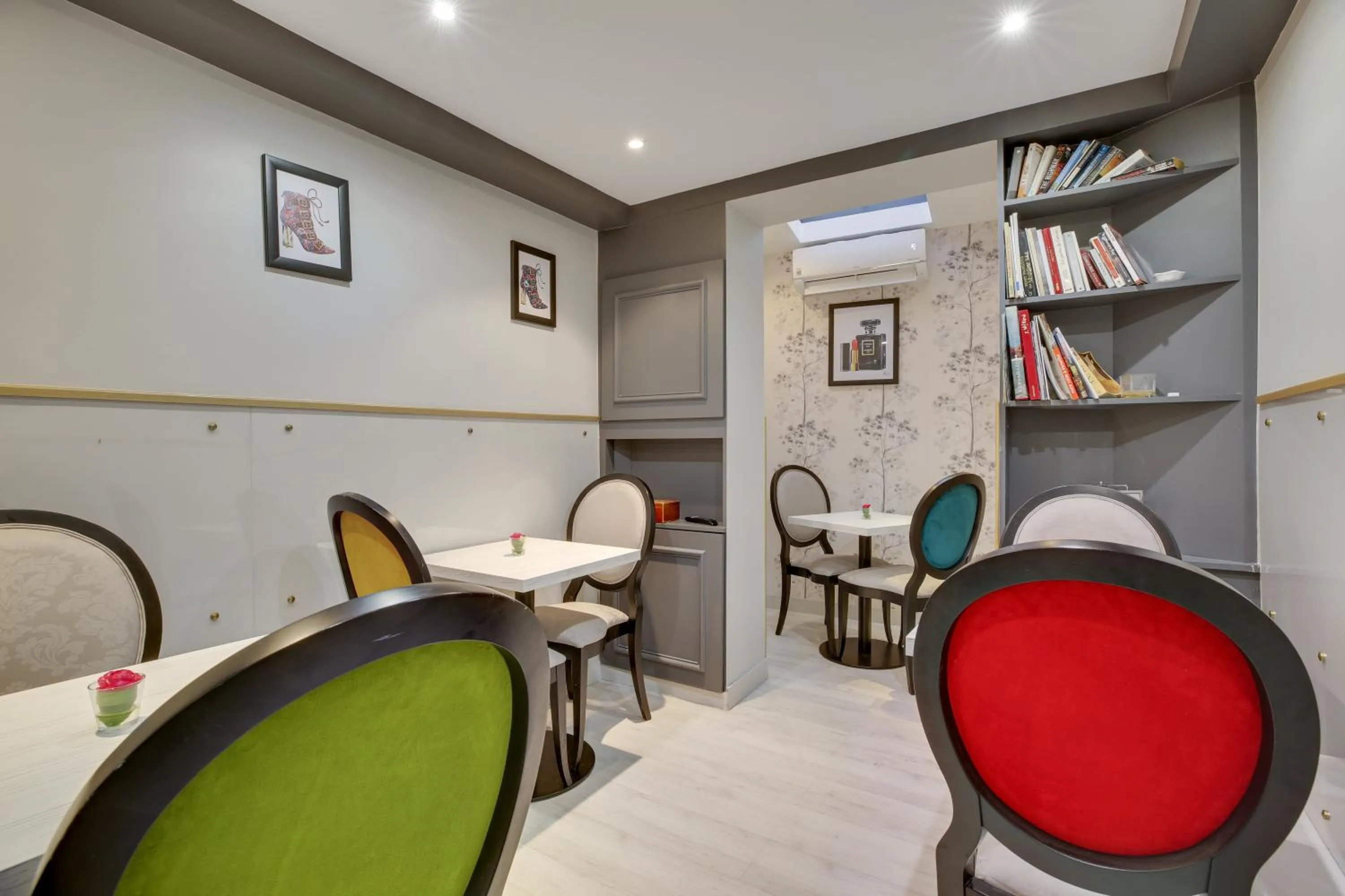 Breakfast in Hotel Riviera Elysees