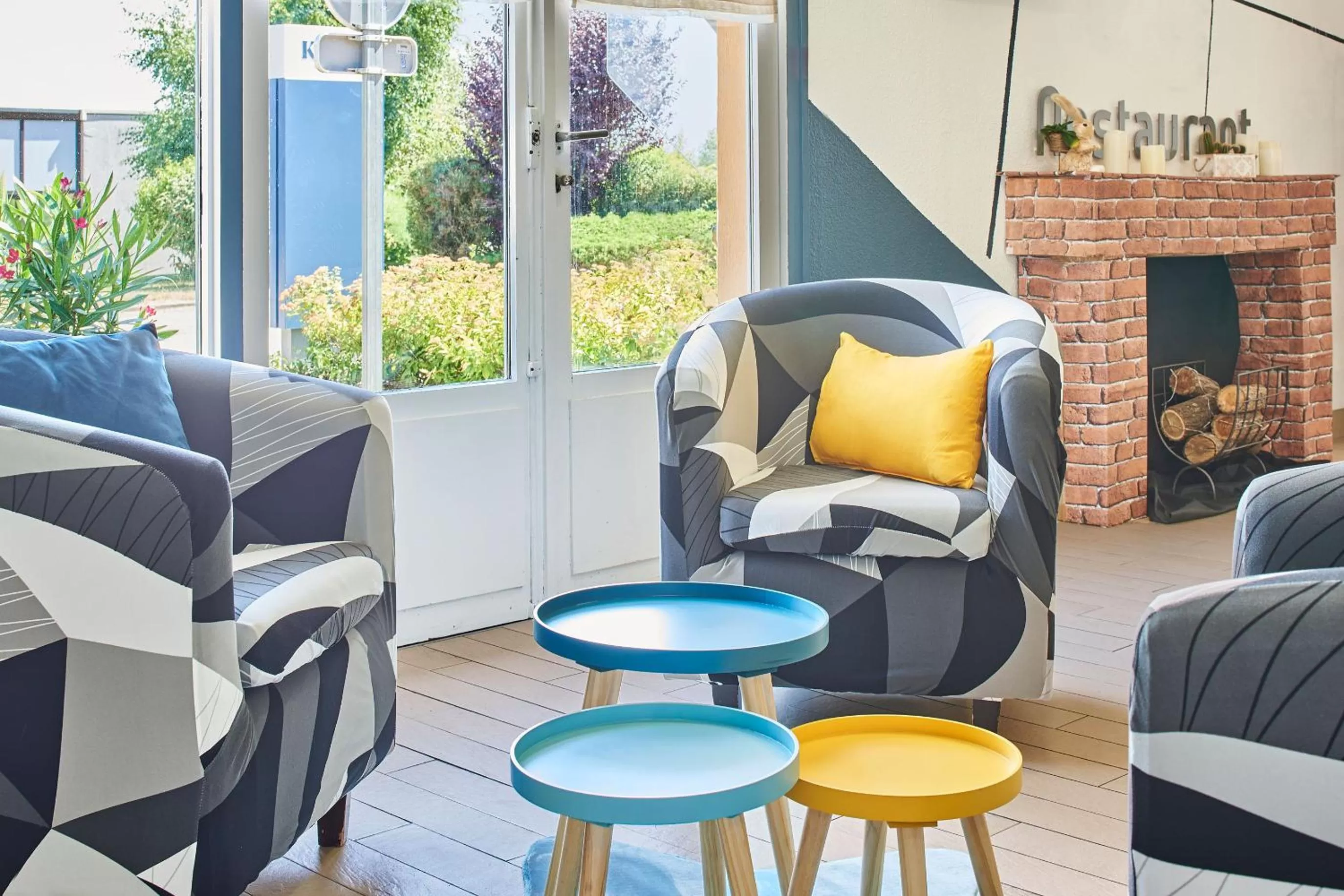 Living room in Kyriad Nancy Ouest - Laxou