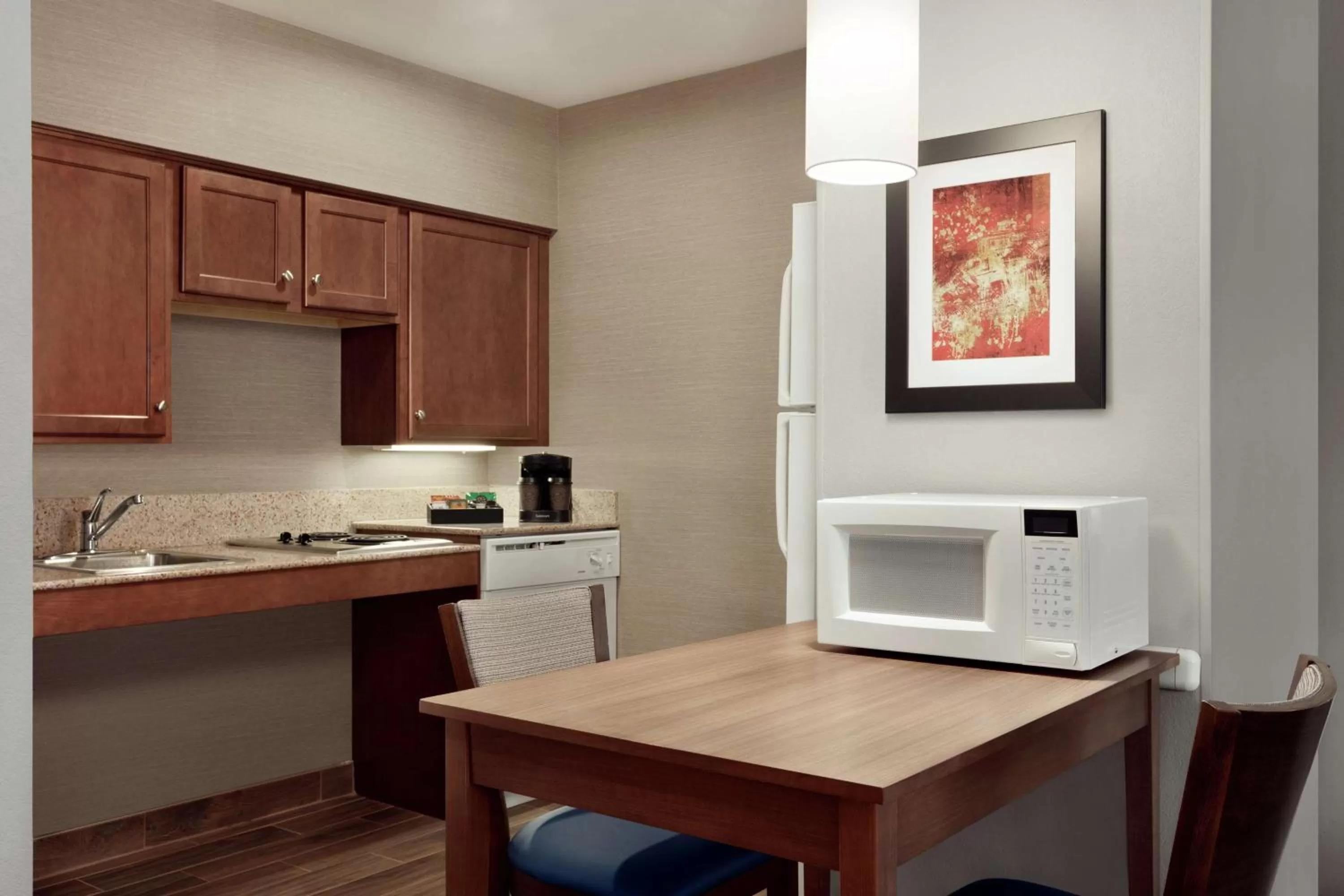 Kitchen or kitchenette in Homewood Suites by Hilton Harrisburg East-Hershey Area