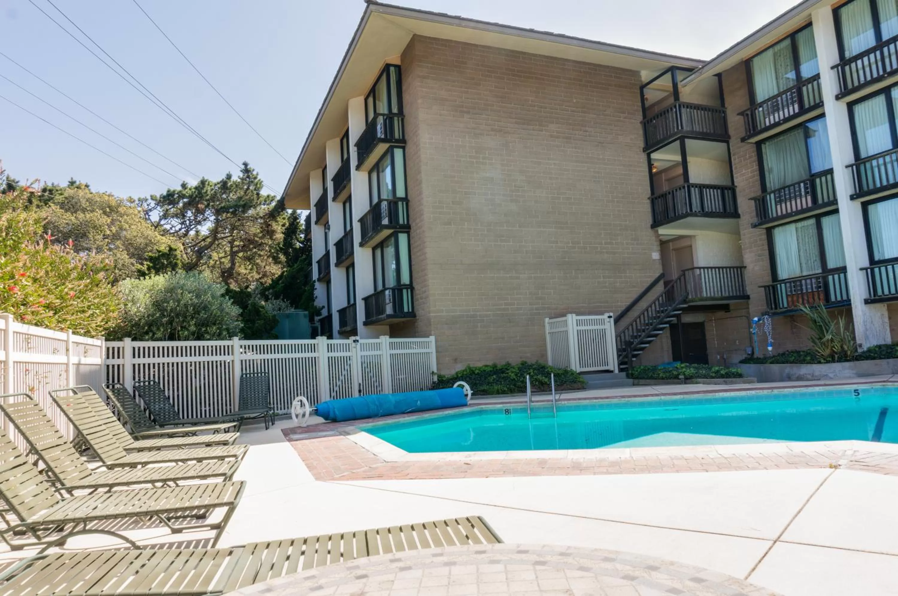 Swimming pool in Red Lion Hotel Monterey
