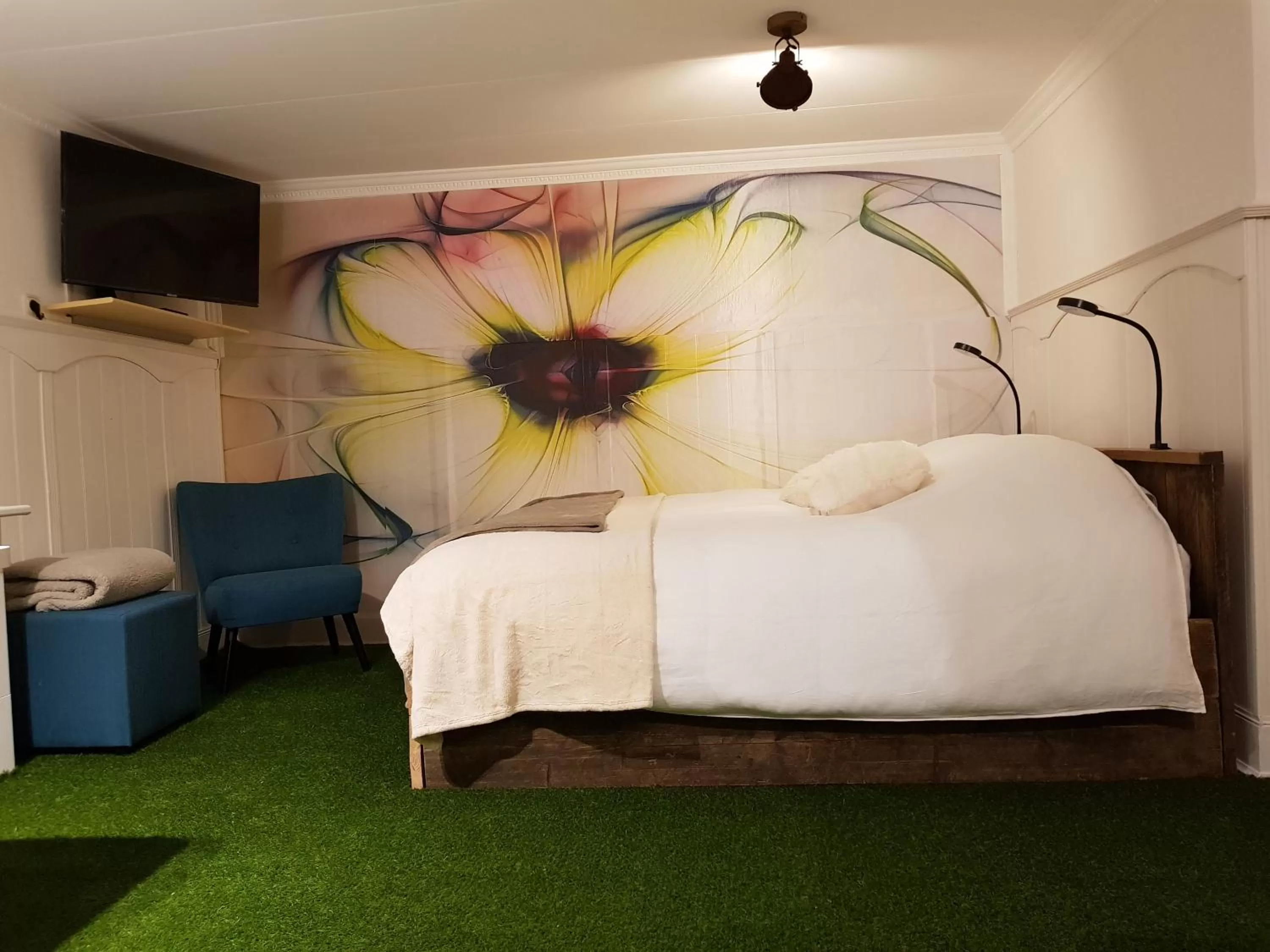 Bed in B&B Usselo Klein, fijn en uniek!