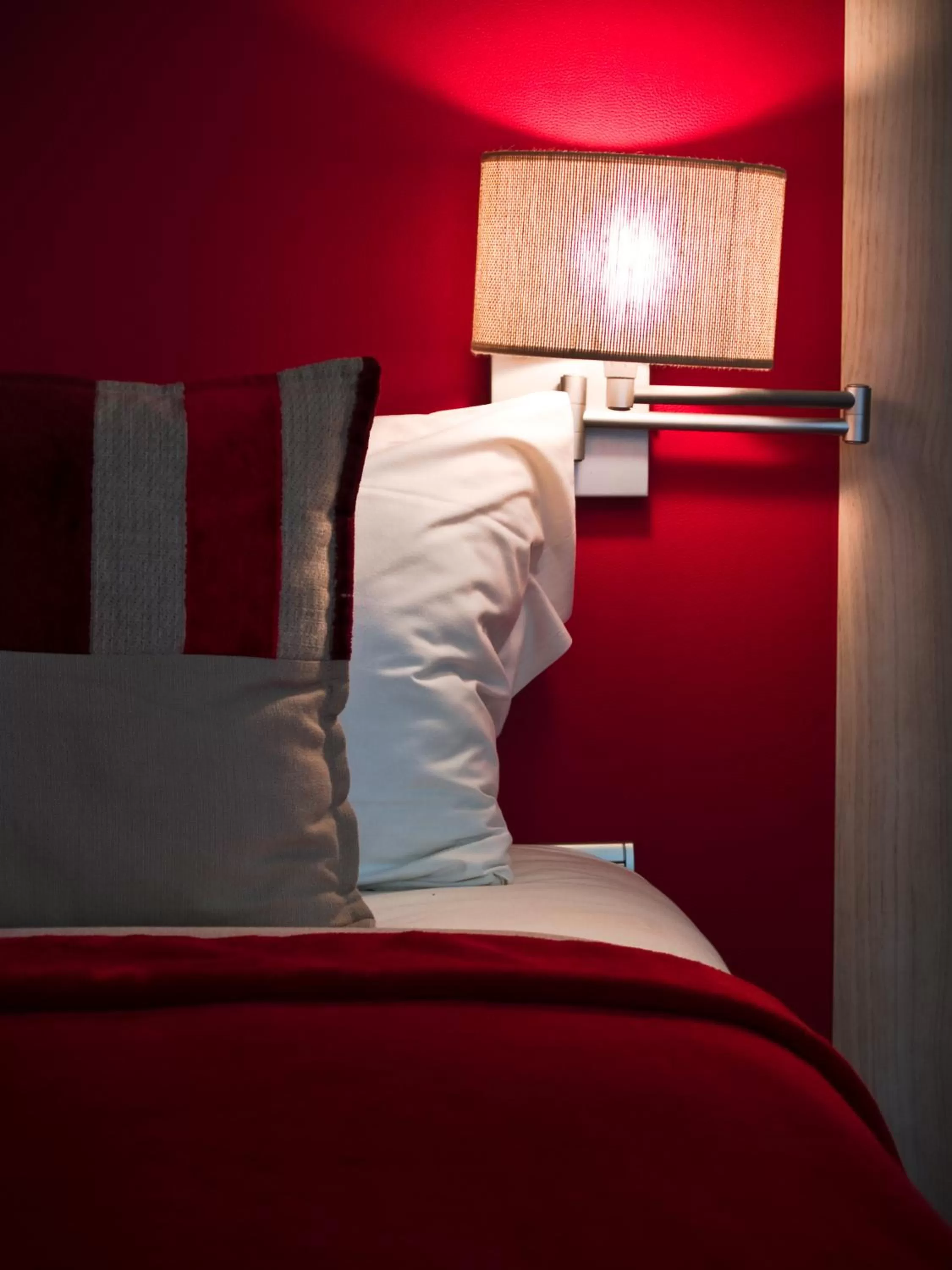 Decorative detail, Bed in Hôtel du Parc