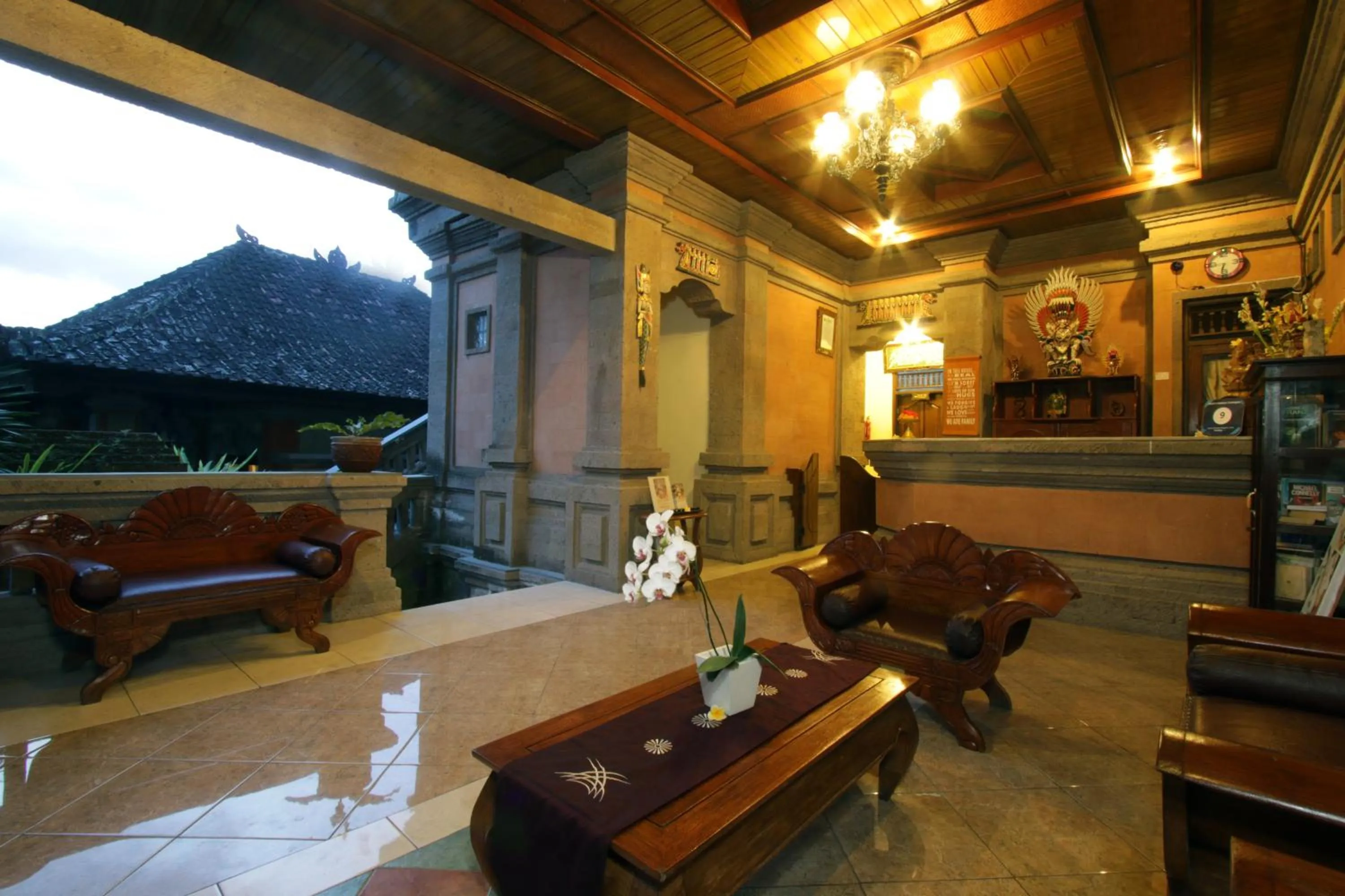 Lobby or reception in Nick's Hidden Cottages by Mahaputra