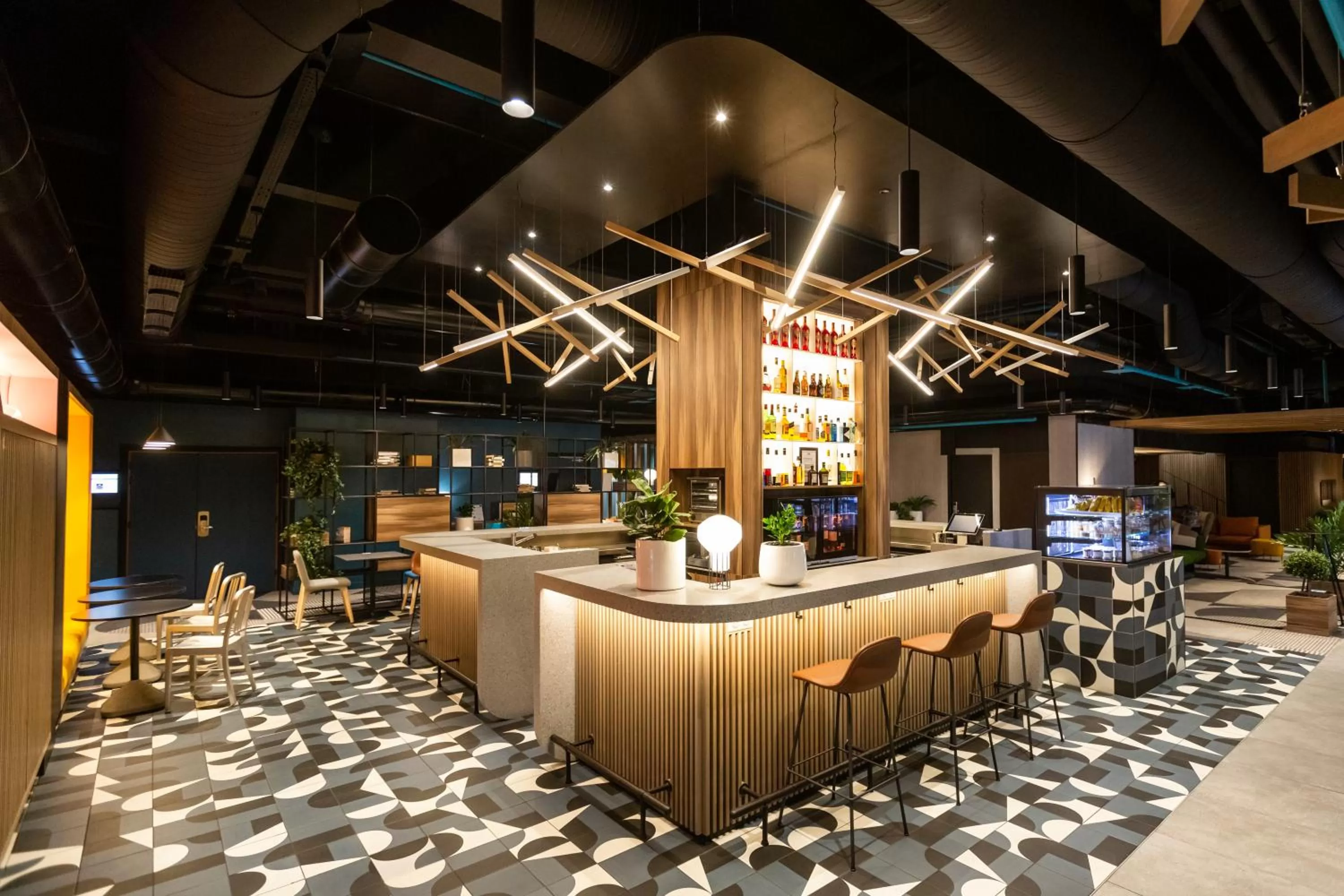 Lounge or bar in Novotel Strasbourg Centre Halles