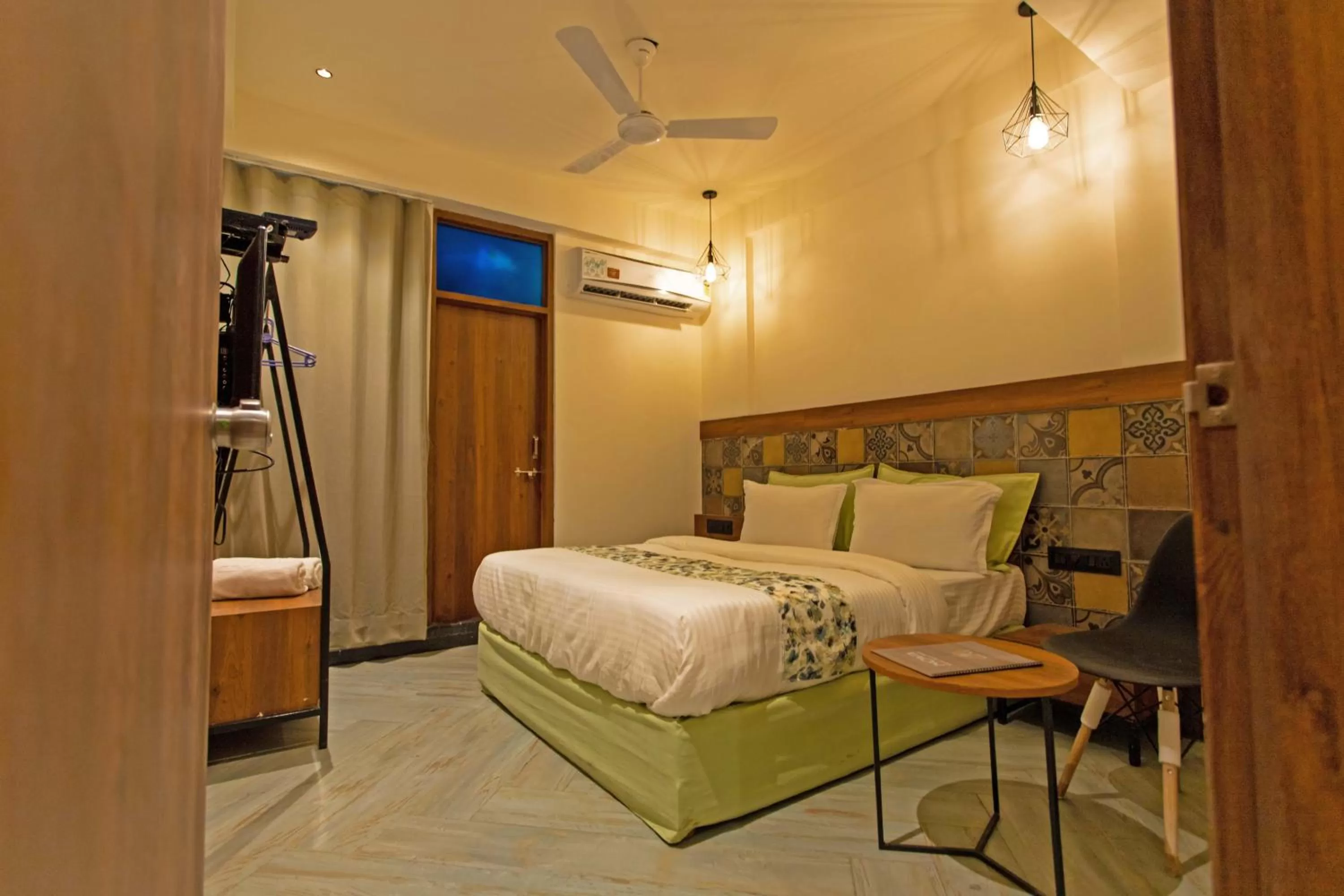 Photo of the whole room, Bed in Nova Park