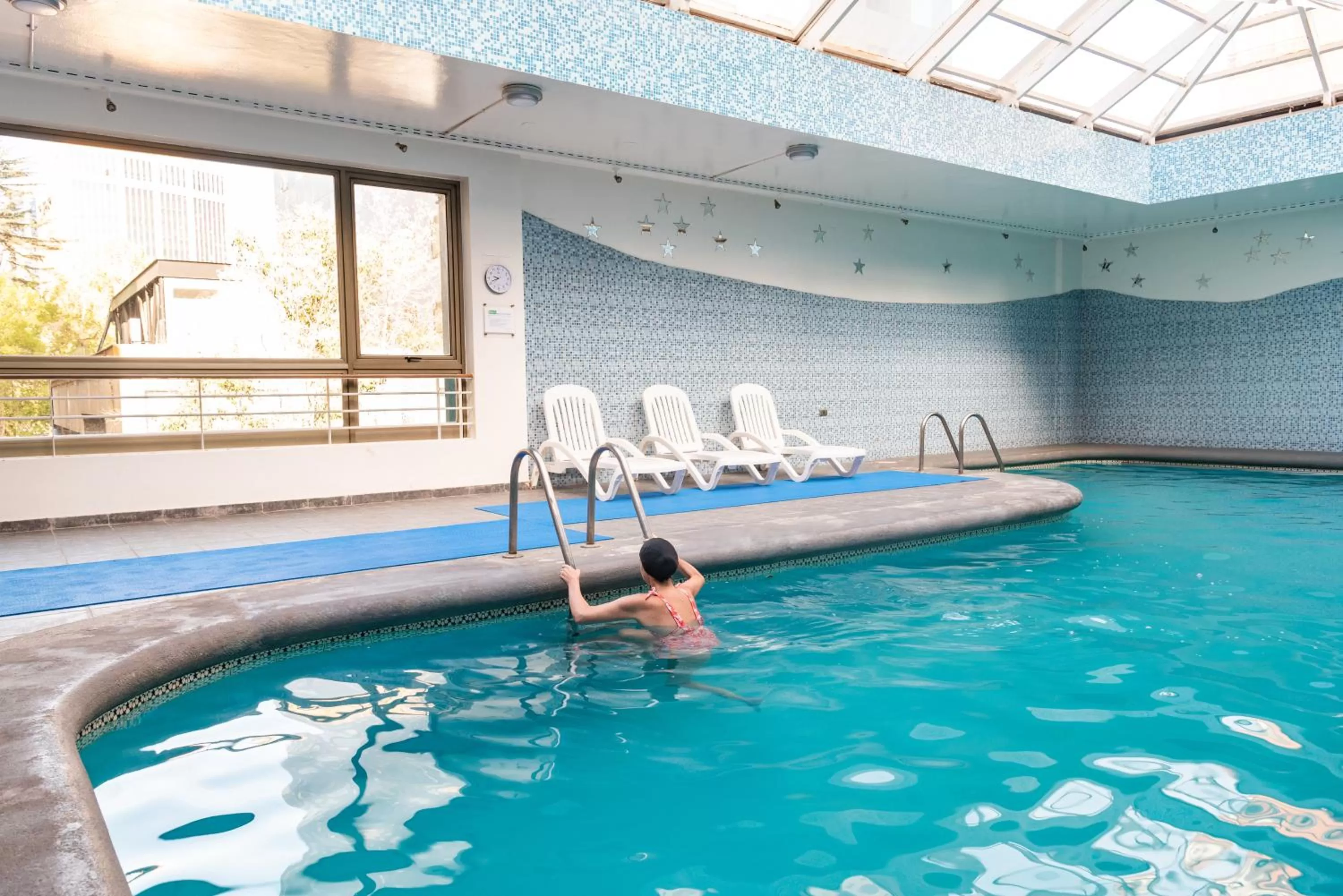 Swimming pool in MR Hotel Providencia (ex Hotel Neruda)