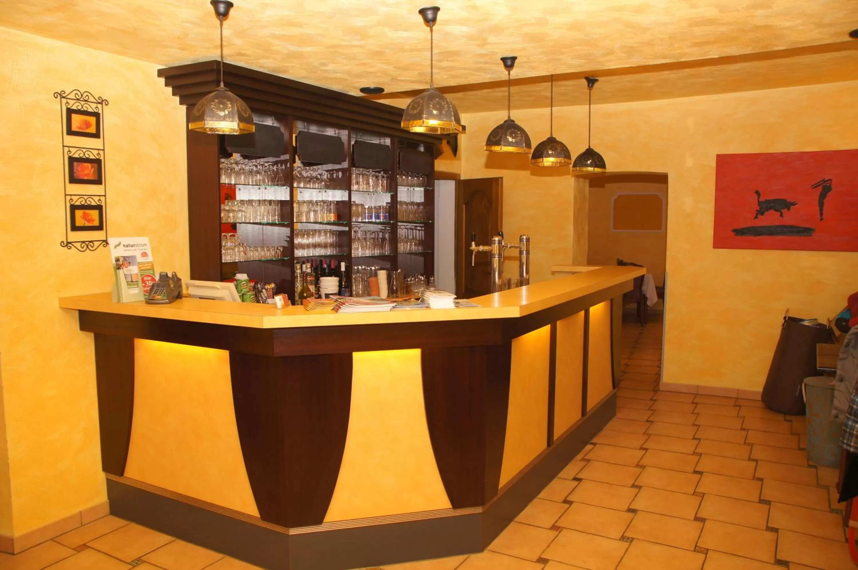 Lounge or bar in Hotel Paseo