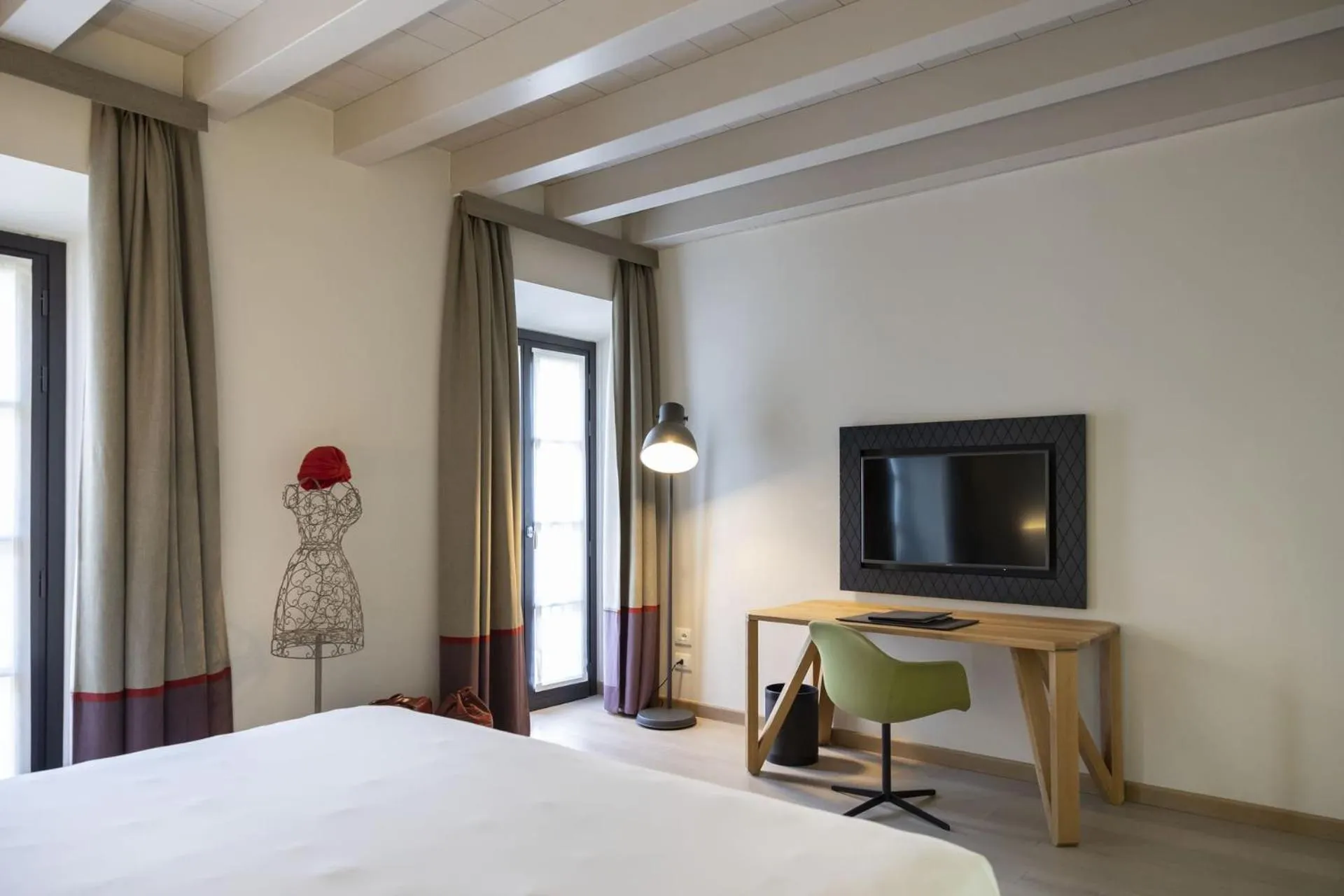 Bedroom, Bed in Savona 18 Suites