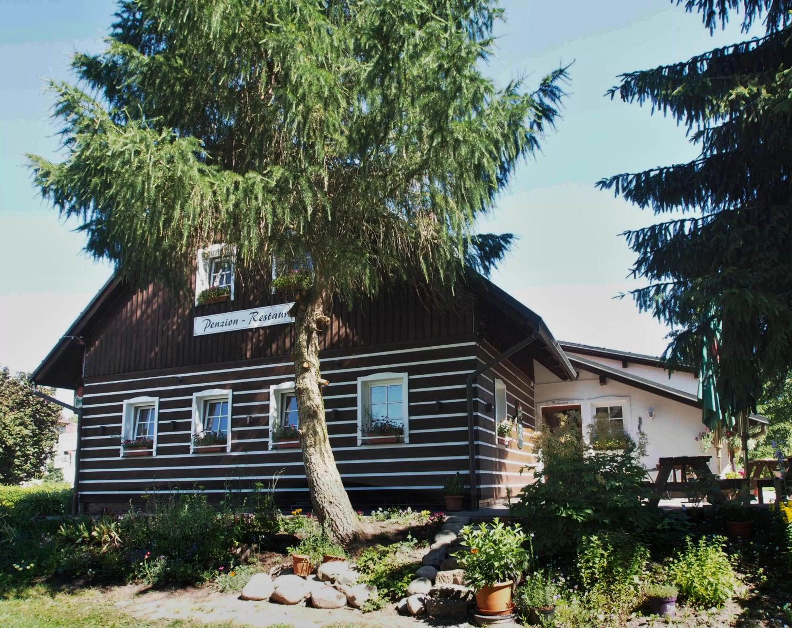 Property building in Penzion Čistá