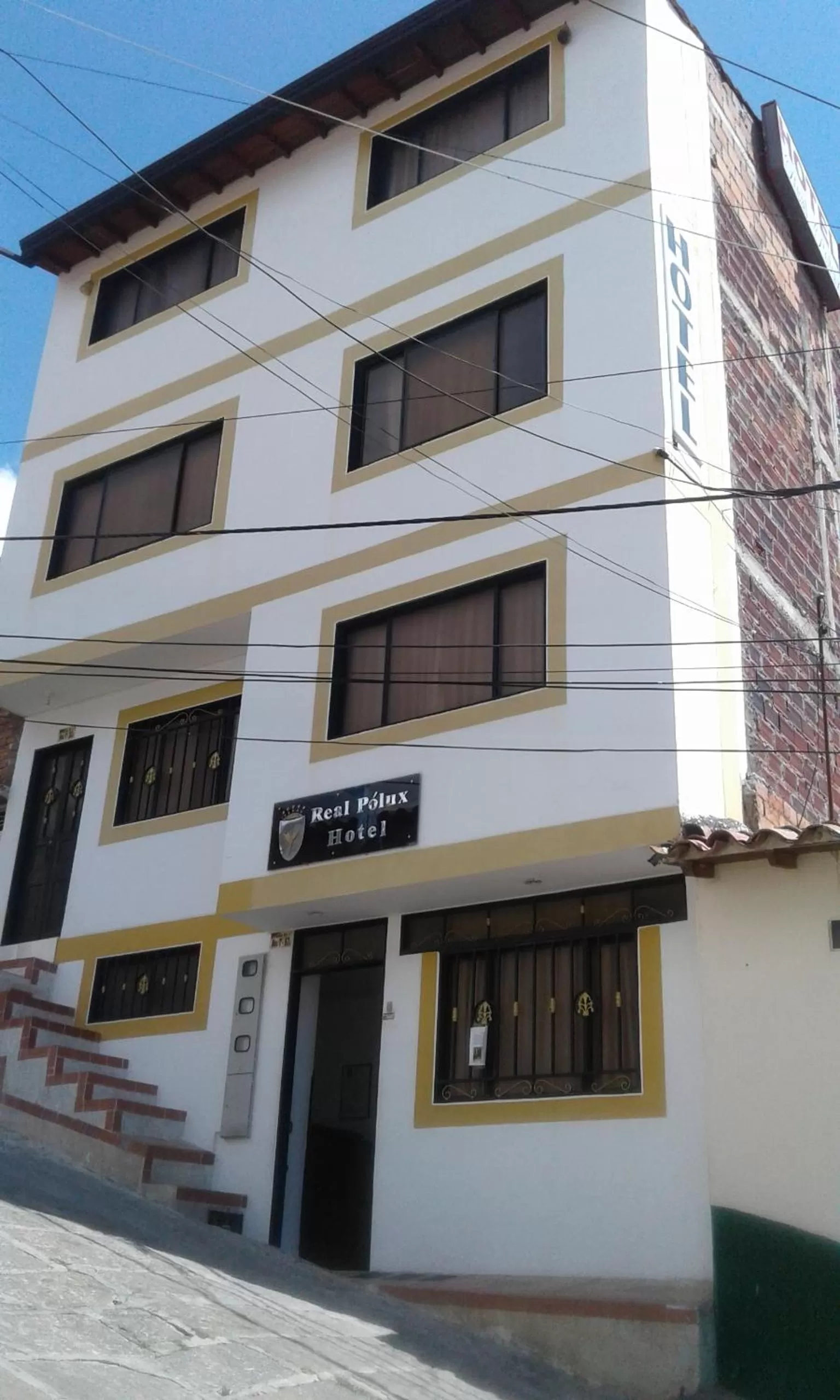 Property Building in Hotel Real Pólux