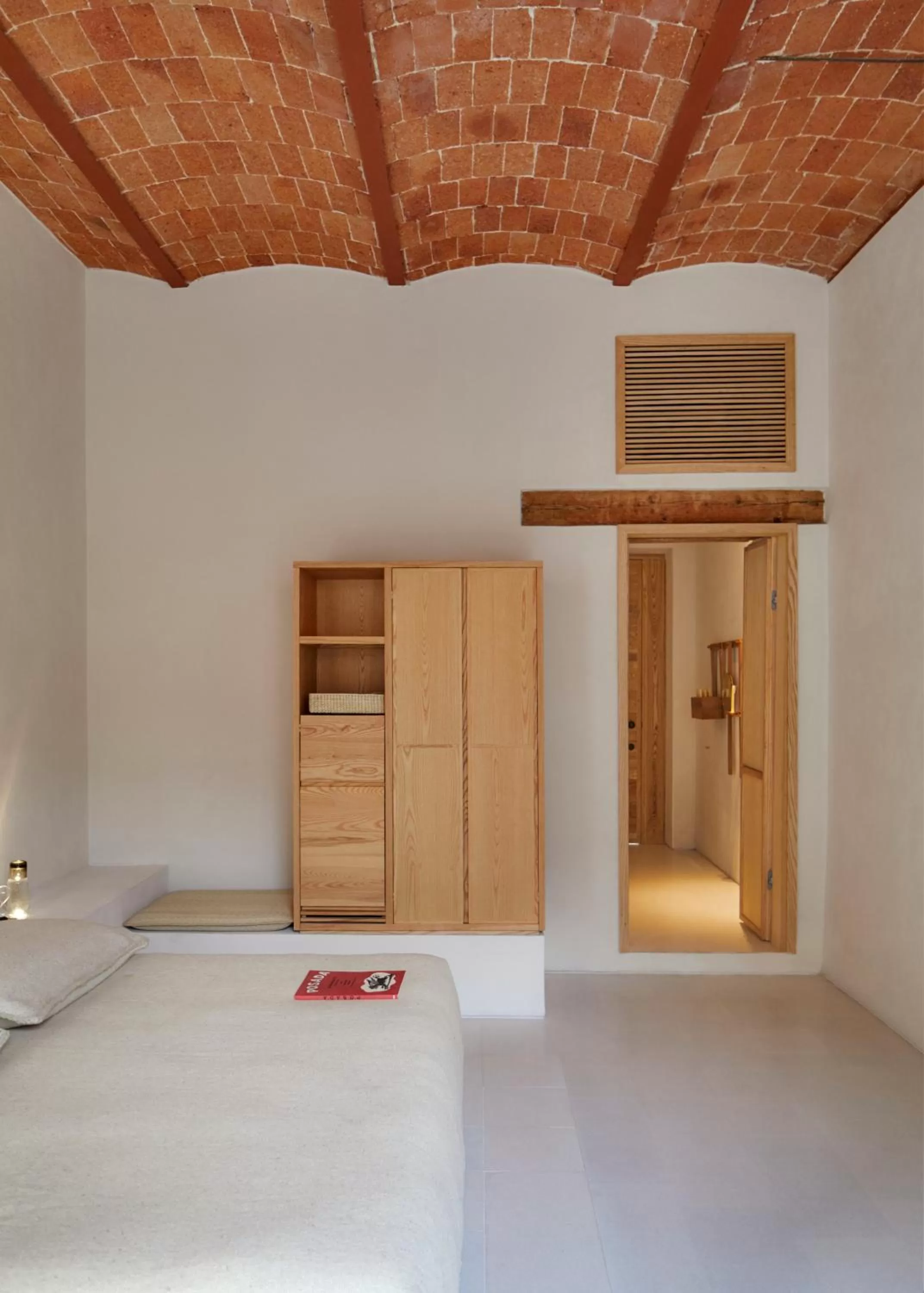 wardrobe, Bed in Círculo Mexicano, a Member of Design Hotels