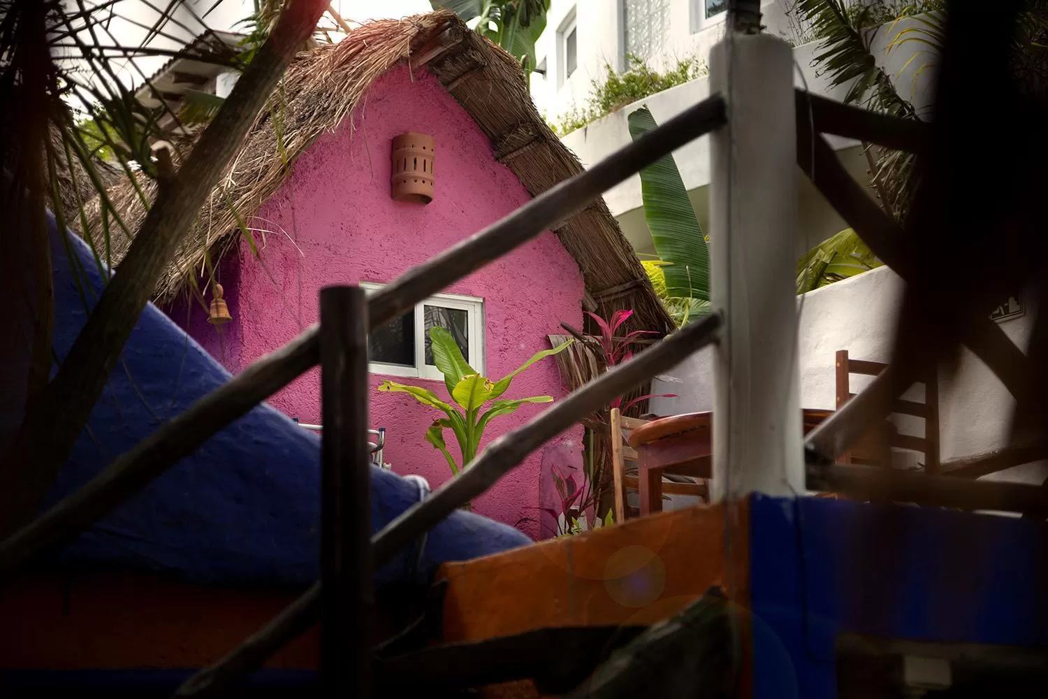 Decorative detail in Hotel Amar Inn